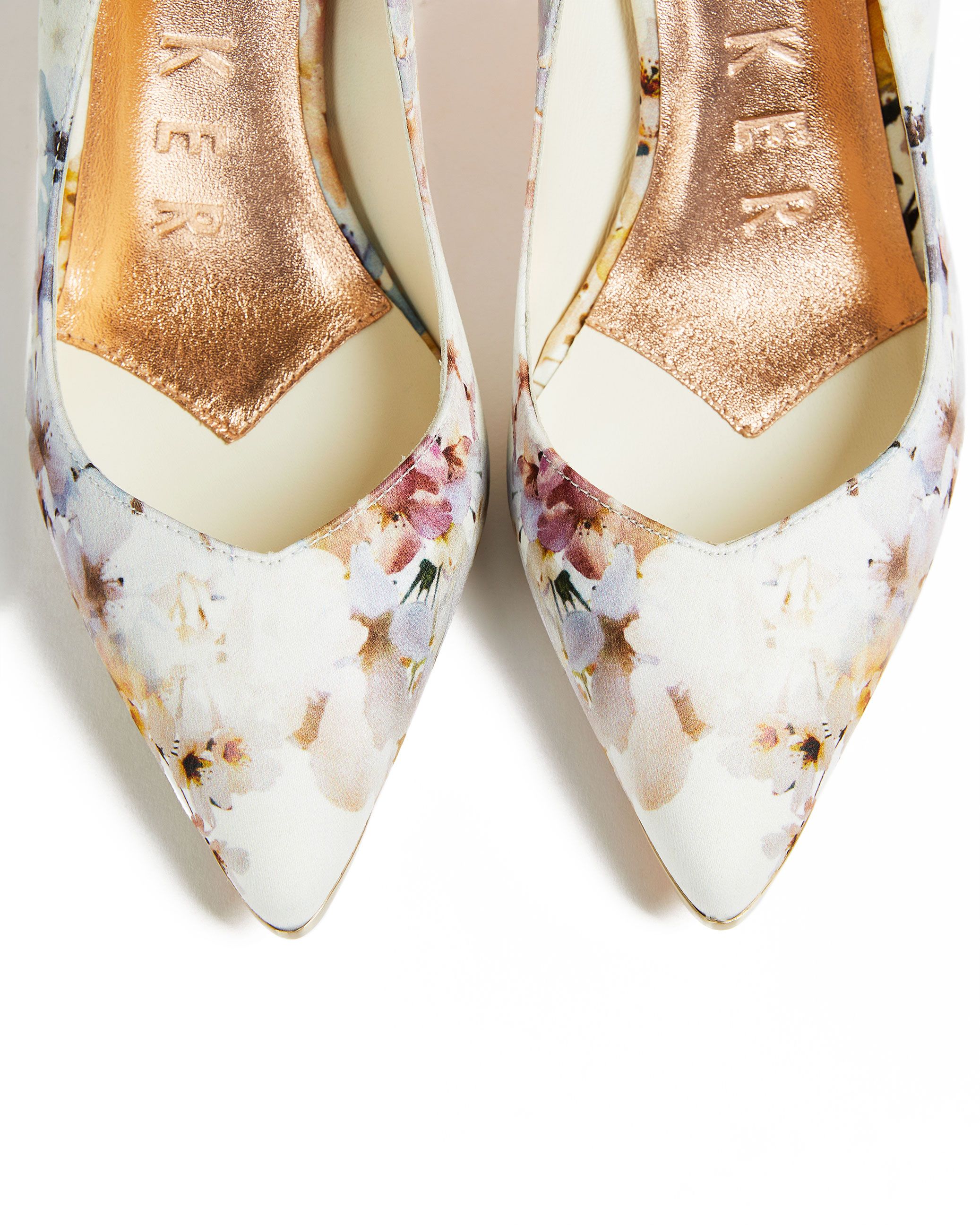 ted baker elanie vanilla mid heel court shoes