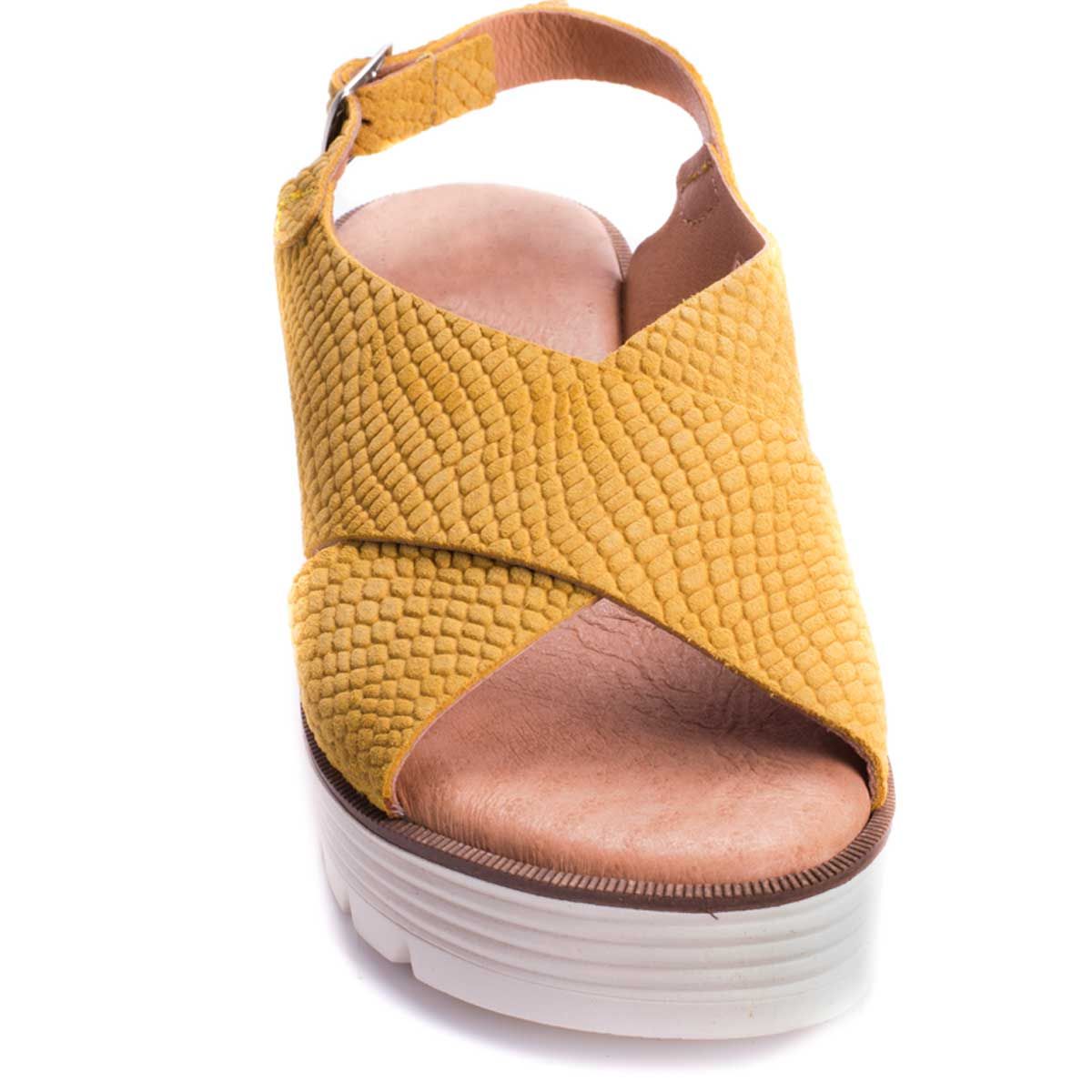 Purapiel Wedge Sandal in Brown