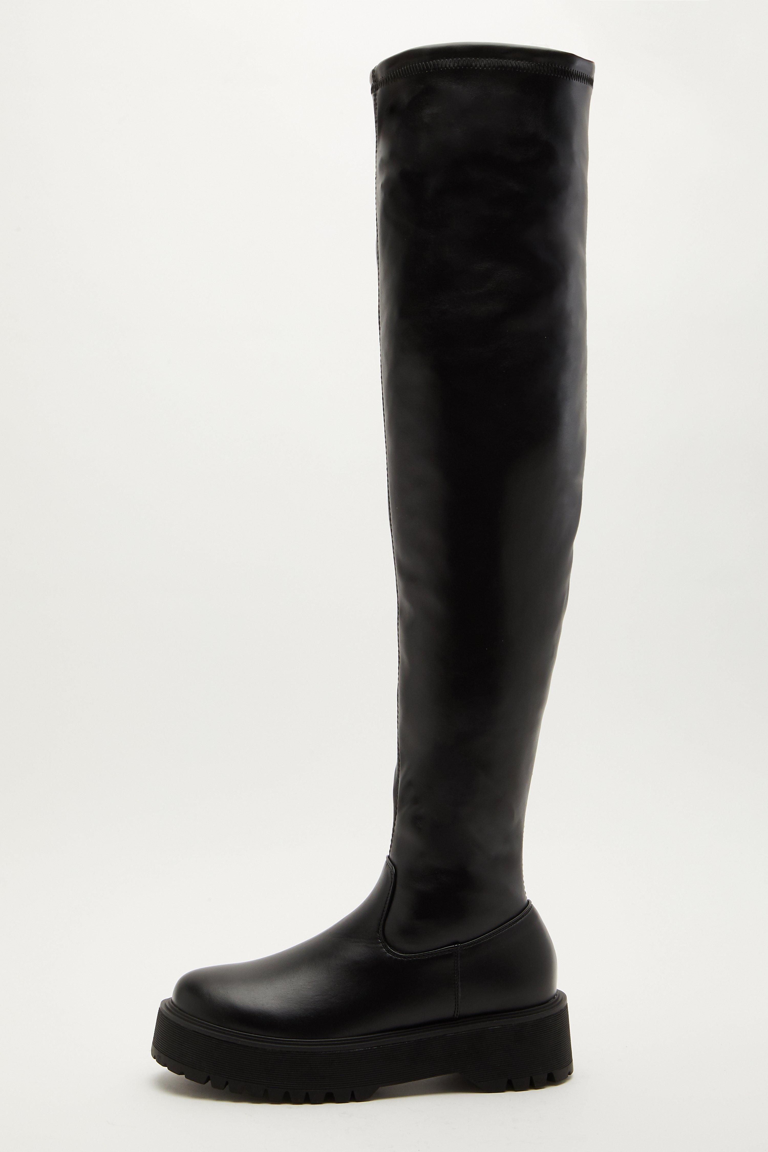 - Faux Leather  - Over the knee  - Chunky style  - Inner zip fastening  - Upper & sole: synthetic, Lining: textiles