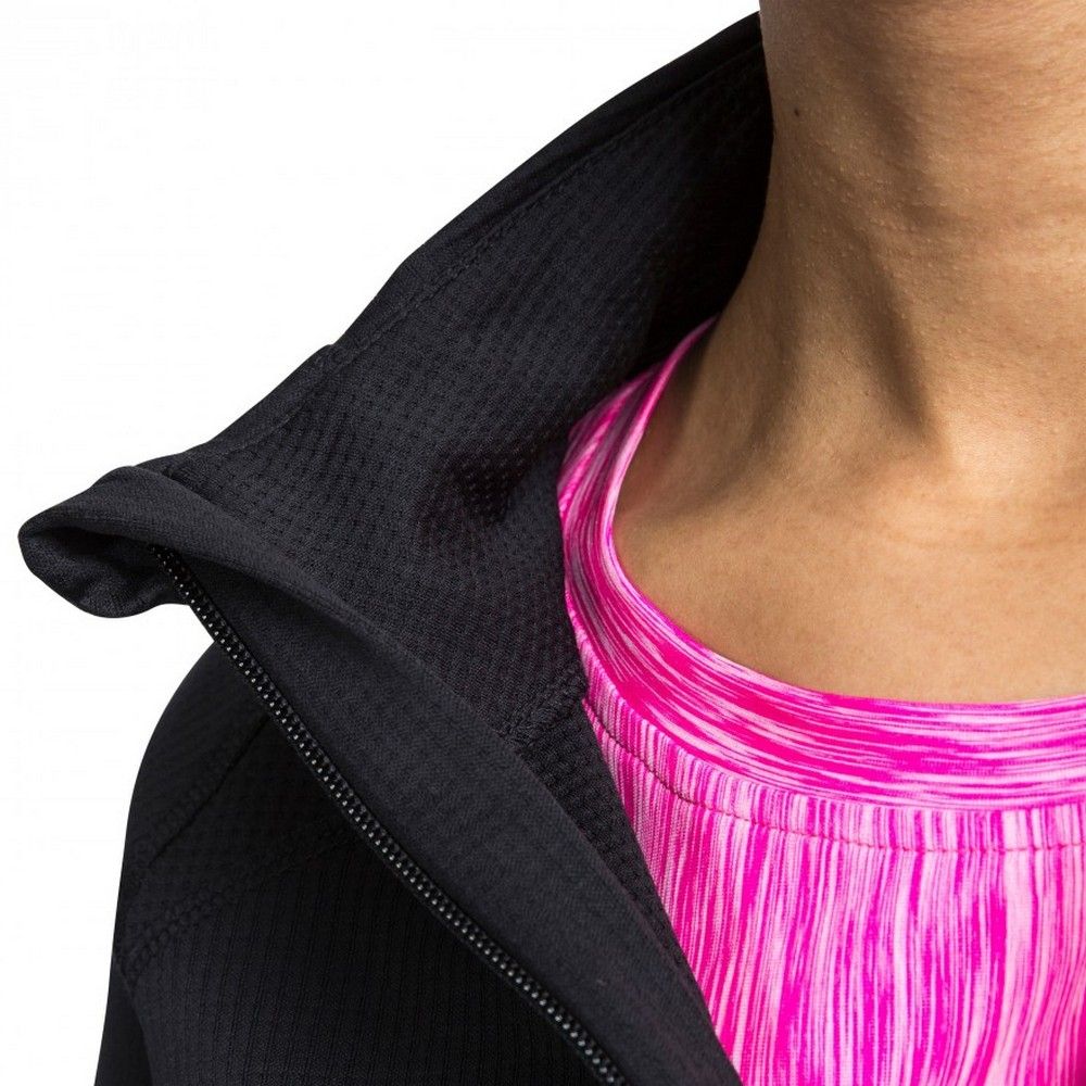 Ladies active jacket. Quick drying. Duoskin fabric for effective moisture wicking. Reflective piping and prints. Zipped chest pocket. Thumb holes at cuffs. 100% Polyester.