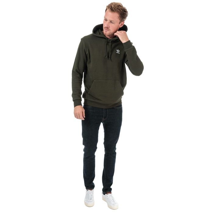 Mens adidas Originals Essential Hoody in night cargo.<BR><BR>- Drawcord-adjustable hood.<BR>- Long sleeves.<BR>- Embroidered Trefoil logo at left chest.<BR>- Kangaroo style pocket to front.<BR>- Ribbed cuffs and hem.<BR>- Tonal back neck tape.<BR>- Regular fit.<BR>- Main material: 100% Cotton.  Machine washable.<BR>- Ref: FR5292