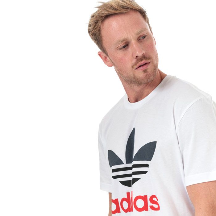 Mens adidas Originals Trefoil T-Shirt in white.<BR><BR>- Ribbed crew neck.<BR>- Short sleeves.<BR>- Soft cotton jersey fabric.<BR>- Large printed Trefoil logo to front.<BR>- Tonal back neck tape.<BR>- Main material: 100% Cotton.  Machine washable.<BR>- Ref: FU18450.170   turkey