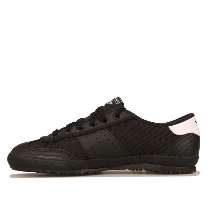 Mens adidas Originals Tischtennis Trainers in black- white.<BR><BR>- Leather upper.<BR>- Lace fastening.<BR>- Embroidered Trefoil branding to tongue.<BR>- Printed Trefoil branding to heel.<BR>- Archive-inspired sneakers.<BR>- Rubber outsole. <BR>- Leather upper  Leather and textile lining  Synthetic sole.<BR> Ref.: FV9664