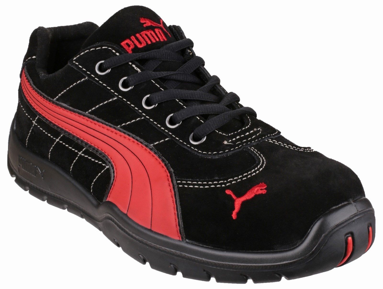 PUMA Silverstone Shoes. Style, protection and comfort for your daily work.Composite Cap flexible FAP midsole. 
Suede leather upper. 
BreathActive functional lining. 
Evercushion plus footbed. 
Rubber sole MOTO with Icell.