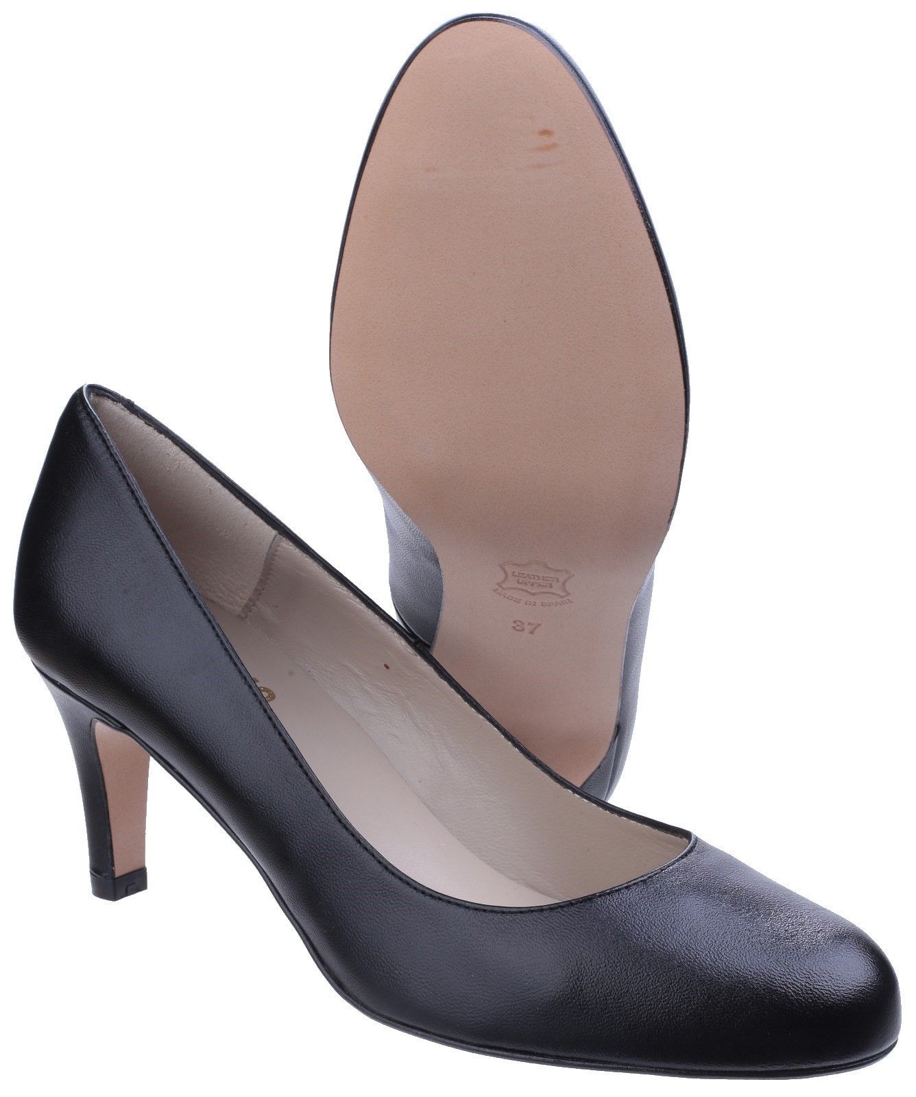 Classic leather court shoe, with leather lining and 75mm Leather covered heel Classic Plain Leather Court Shoe. 
Leather lining.