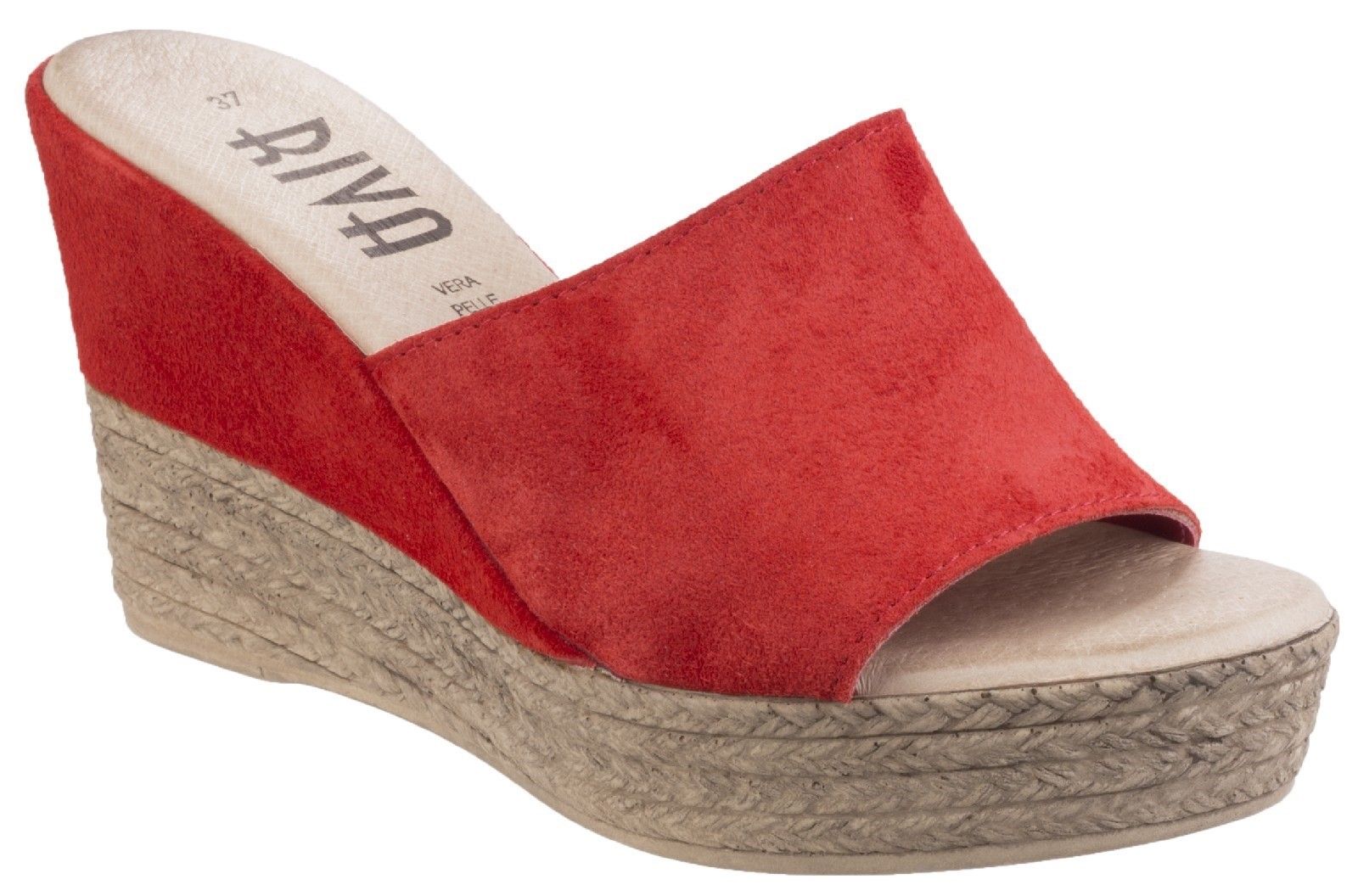 Suede leather Mule with half suede cover wedge and imitation espadrille stitchingSuede leather Mule. 
Half suede cover wedge and imitation espadrille stitching. 
Leather lining.
