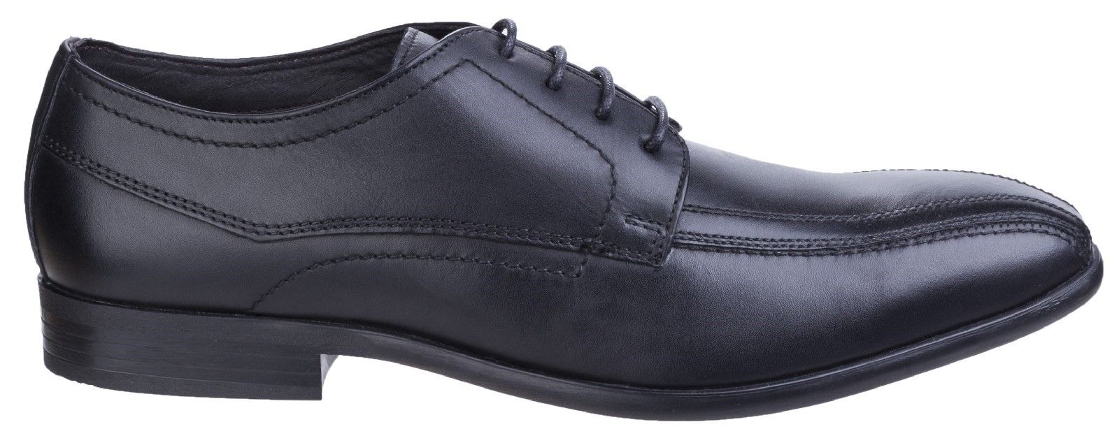 Gilmore is a crisp Derby statement shoe. Composed from sleek leather uppers with a deep resin outsole, whilst boasting sturdy stitching - delivers a fashionable contemporary feel. Base London mens lace up shoe.. 
Deep resin outsole, whilst boasting sturdy stitching.. 
Washed leather uppers. 
Featured in the Base London Idol Range..