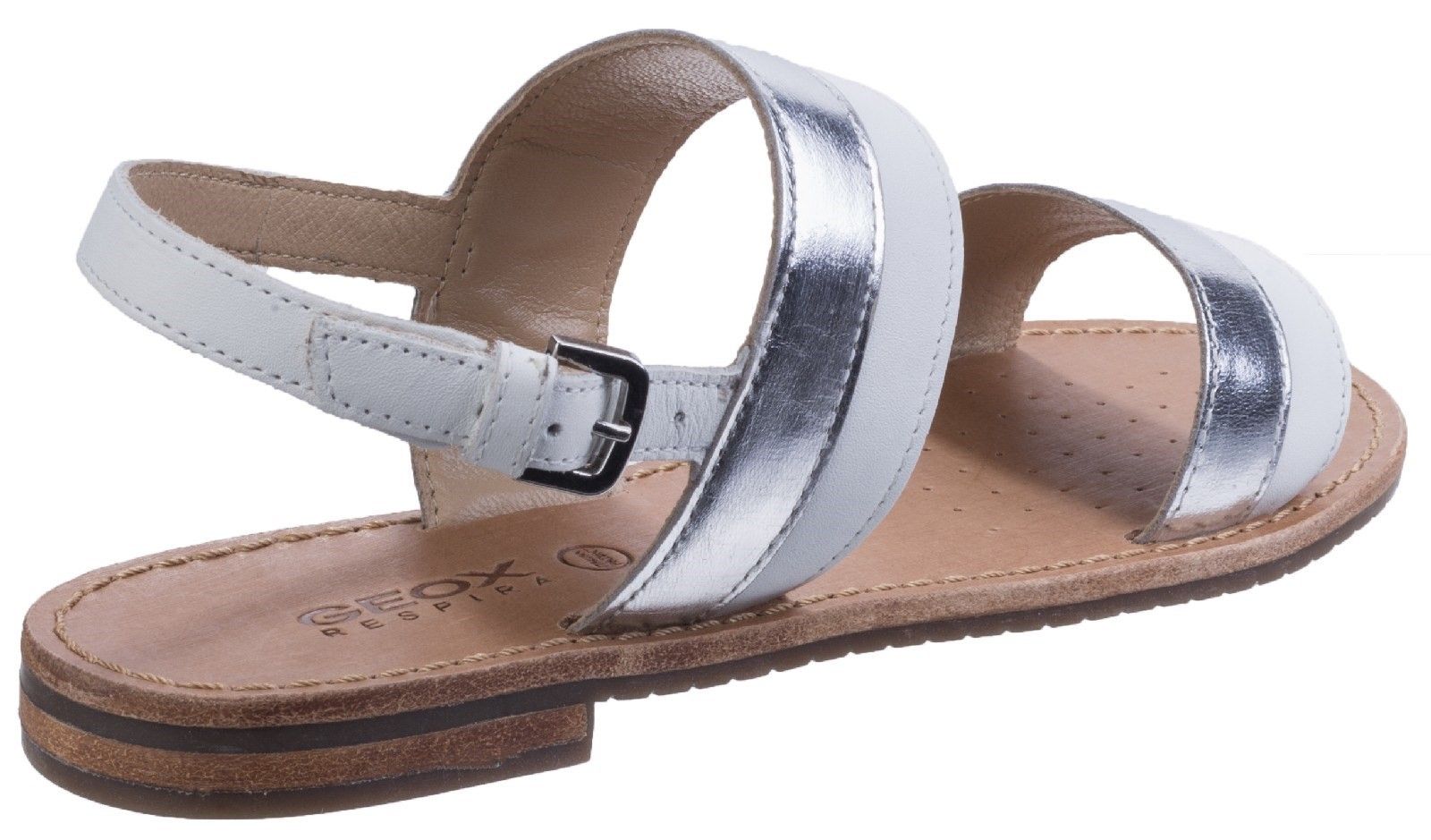 The protection and comfort offered by GEOX's patented rubber sole are now available for leather shoe lovers too. A special membrane adds water resistance to the natural breathability of the leather, thereby keeping your foot comfortable all day long.Essential. 
Leather. 
Easy To Put On. 
Full Leather Upper. 
Evergreen.