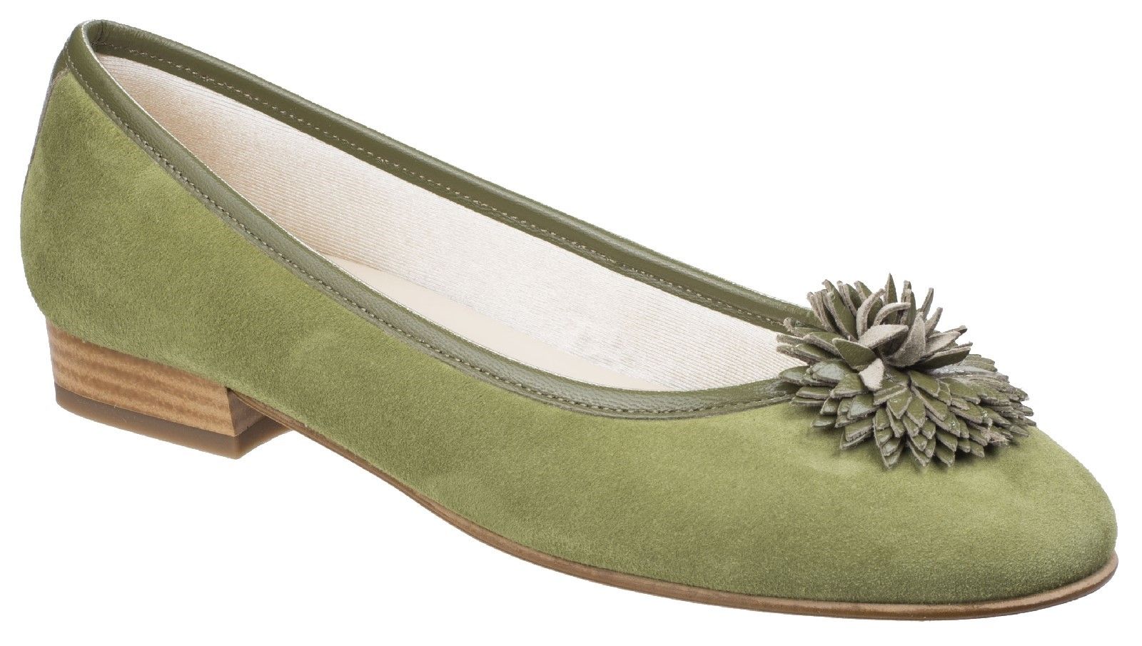 Riva are renowned for their vast collection of ballerinas, original design, sumptuous materials and colour combinations. Here an elegant floral design adorns a modern ballerina crafted from luxury soft suede uppers. Ladies' slip on ballerina court shoe. 
Luxury soft brushed suede leather upper. 
Delicate leather layered floral cutting decoration. 
Wide opening with leather rim finish. 
Silky smooth comfort padded textile lining.