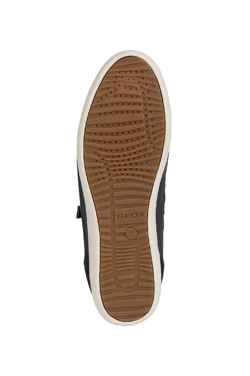 The Geox rubber sole is based on an exclusive patent: the combination of the perforated sole and the breathable and waterproof membrane allow natural temperature regulation, creating the perfect micro-climate that keeps feet dry and comfortable.Exclusive Patent. 
360 Degree breathability. 
Resistant outsole.
