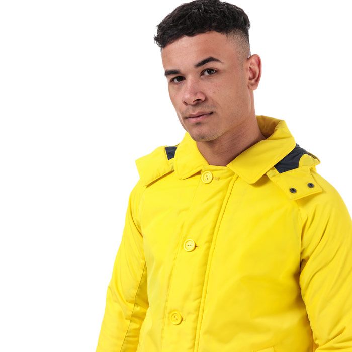 Mens Henri Lloyd Jackets in lemon.<BR><BR>- Detachable hood with adjustable bungee drawcord.<BR>- Classic collar.<BR>- Two-way zip fastening with buttoned storm flap.<BR>- Long raglan sleeves with buttoned cuffs.<BR>- Dual-entry front pockets.<BR>- Two inner pockets.<BR>- Warm quilted lining.<BR>- Henri Lloyd branding at front right pocket and back neck.<BR>- 100% Polyester. Machine washable. <BR>- Ref: H40068353