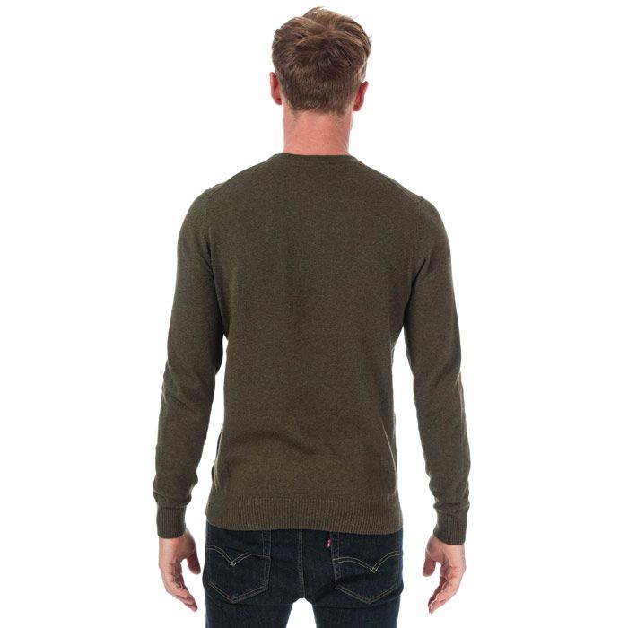 Mens Lyle And Scott Cotton Merino Crew Neck Jumper in lichen green marl.<BR><BR>- Ribbed crew neck.<BR>- Long sleeves.<BR>- Ribbed cuffs and hem.<BR>- Embroidered eagle logo at left chest.<BR>- Tonal back neck tape.<BR>- Soft and lightweight merino wool blend construction.<BR>- 85% Cotton  15% Merino wool.  Machine washable.<BR>- Ref: KN400VCZ819
