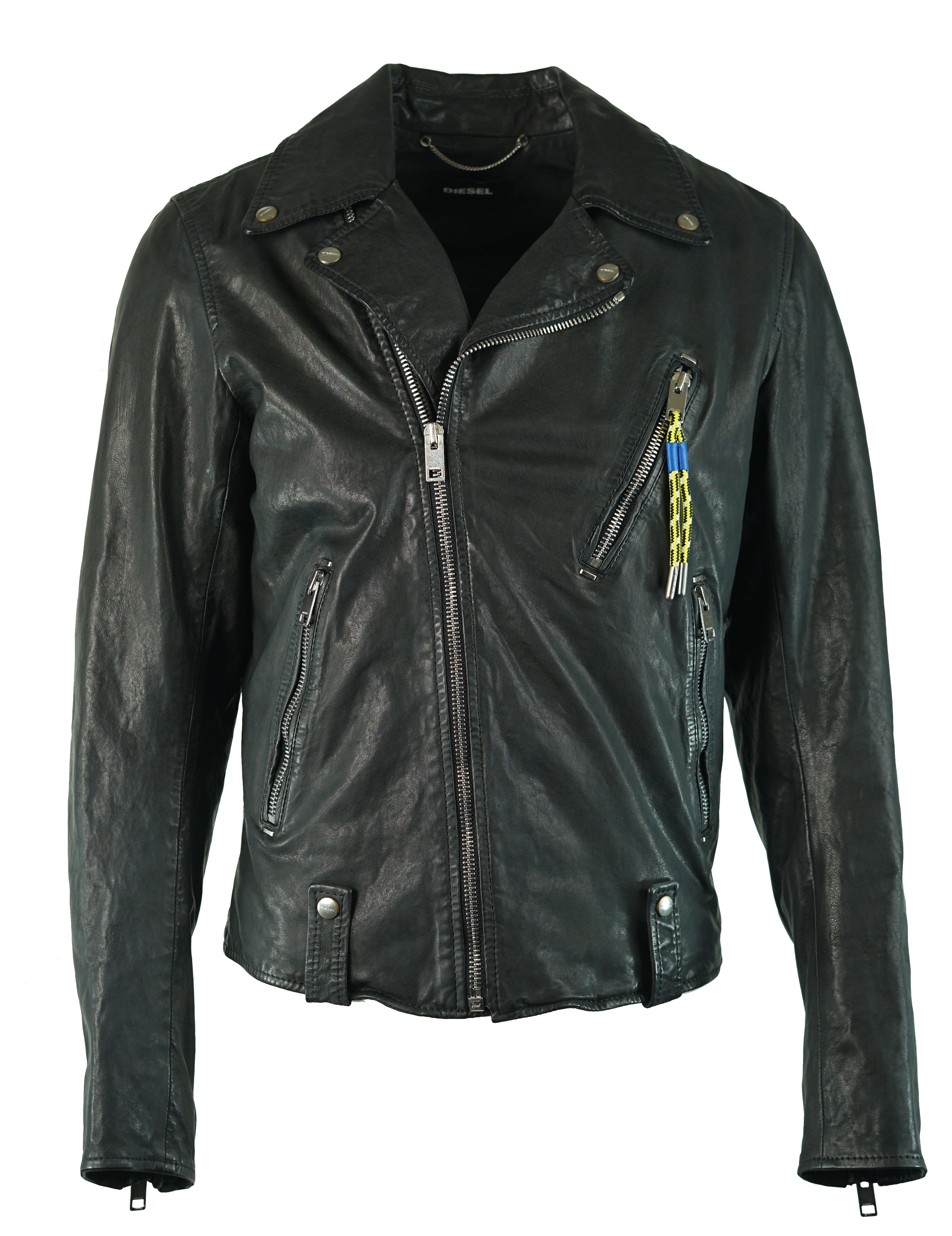 Diesel L-Willcox 900 Leather Jacket. 100% Sheepskin leather. Diagonal Zip Opening with Flap Cover. Fold Down Collar. Zip Fasten Pockets. Diagonal Chest Pocket