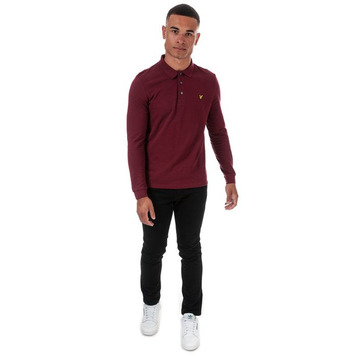 Mens Lyle And Scott Long Sleeve Polo Shirt in claret jug.<BR><BR>- Ribbed polo collar.<BR>- Three button placket.<BR>- Long sleeves with ribbed cuffs.<BR>- Even vented hem.<BR>- Embroidered eagle logo at left chest.<BR>- Woven herringbone back neck tape.<BR>- Regular fit.<BR>- 100% Cotton piqué.  Machine washable.<BR>- Ref: LP400VTR477