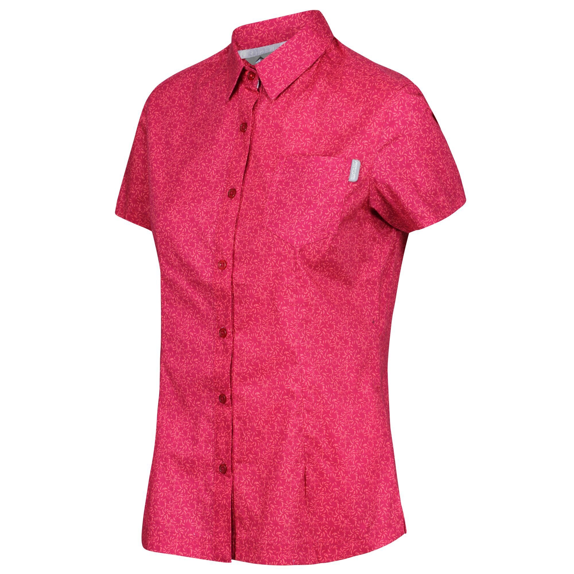 Material: 98% cotton, 2% elastane. 1 chest pocket. Buttoned placket.