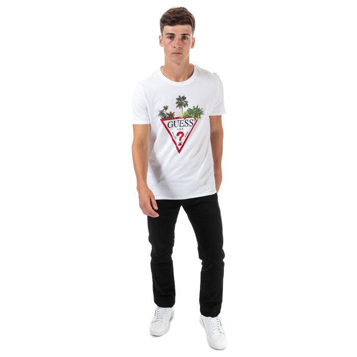 Mens Guess Palm Tree T-Shirt in white.<BR><BR>- Ribbed crew neck.<BR>- Short sleeves.  <BR>- Palm tree graphic print with Guess branding.<BR>- Tonal back neck tape.<BR>- Comfortable cotton jersey construction.<BR>- Slim fit.<BR>- 100% Cotton.  Machine washable.  <BR>- Ref: MOGI76