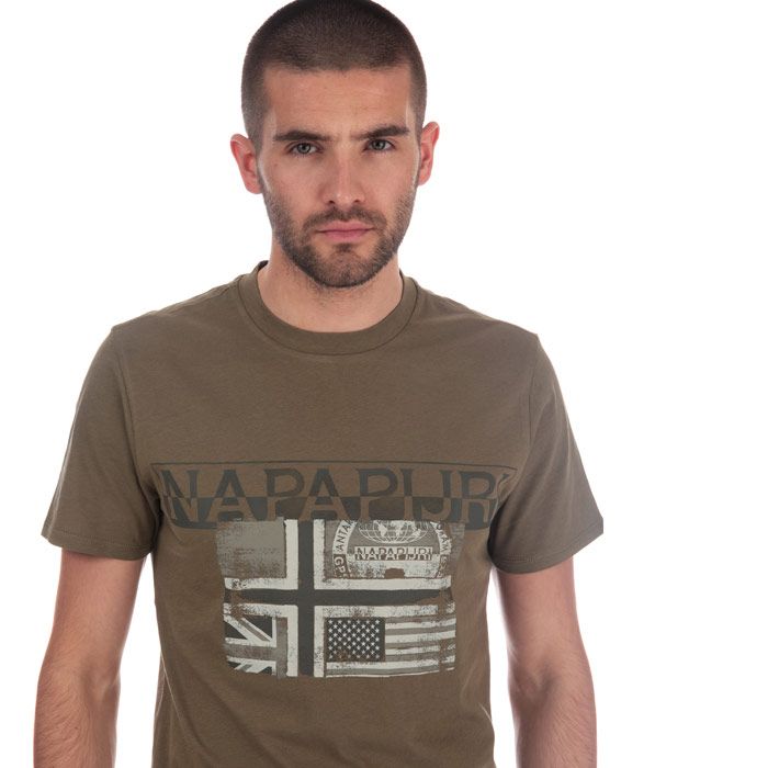 Mens Napapijri Sawy T-Shirt in Khaki.<BR><BR>- Ribbed crew neck.<BR>- Short sleeve.<BR>- Garment dyed.<BR>- Printed graphic to chest.<BR>- Iconic flag to front.<BR>- Tab to seam.<BR>- Shoulder to hem 27in approximately.<BR>- 100% Cotton. Machine Washable.<BR>- Ref: NOCIDEA<BR><BR>Measurements are intended for guidance only