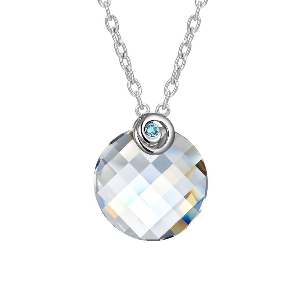 Circle Necklace White Crystal Swarovski Elements This jewel has a classic design and contemporary times and is notable for its elegance. This necklace consists of a stunning Swarovski Elements crystal white color. It has intense reflections. The crystal is faceted, which gives it a beautiful étincelance. Color blends well with a wide range of outfits. The frame is set with a small blue crystal Swarovski Elements. Alloy frame high quality Rhodium plated for a perfect finish. Crystal dimensions: 2.8 x 2.8 cm Length: 70 cm and 5 cm adjustable Clasp Type: Lobster Clip A unique and original necklace that will attract attention and easy to wear for all occasions.