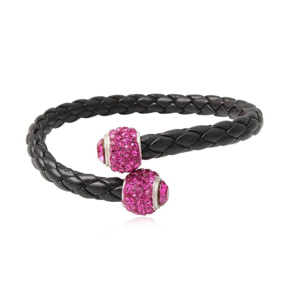 Bangle Bracelet in braided black leather and Pearl Rose Crystal High Quality Black bangle bracelet ultra trendy and easy to wear! This black braided leather bracelet consists of a set of pearl and pink crystal High Quality as a pink crystal. The setting is in silver 925. Diameter: 5.40 cm Width: 6.20 cm Weight: 9 grams No clasp. Fits any wrist.