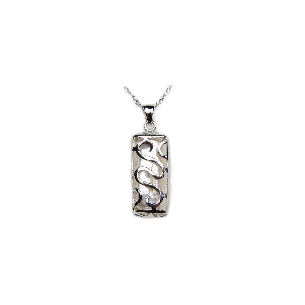 Mother of Pearl and 925 Silver Pendant