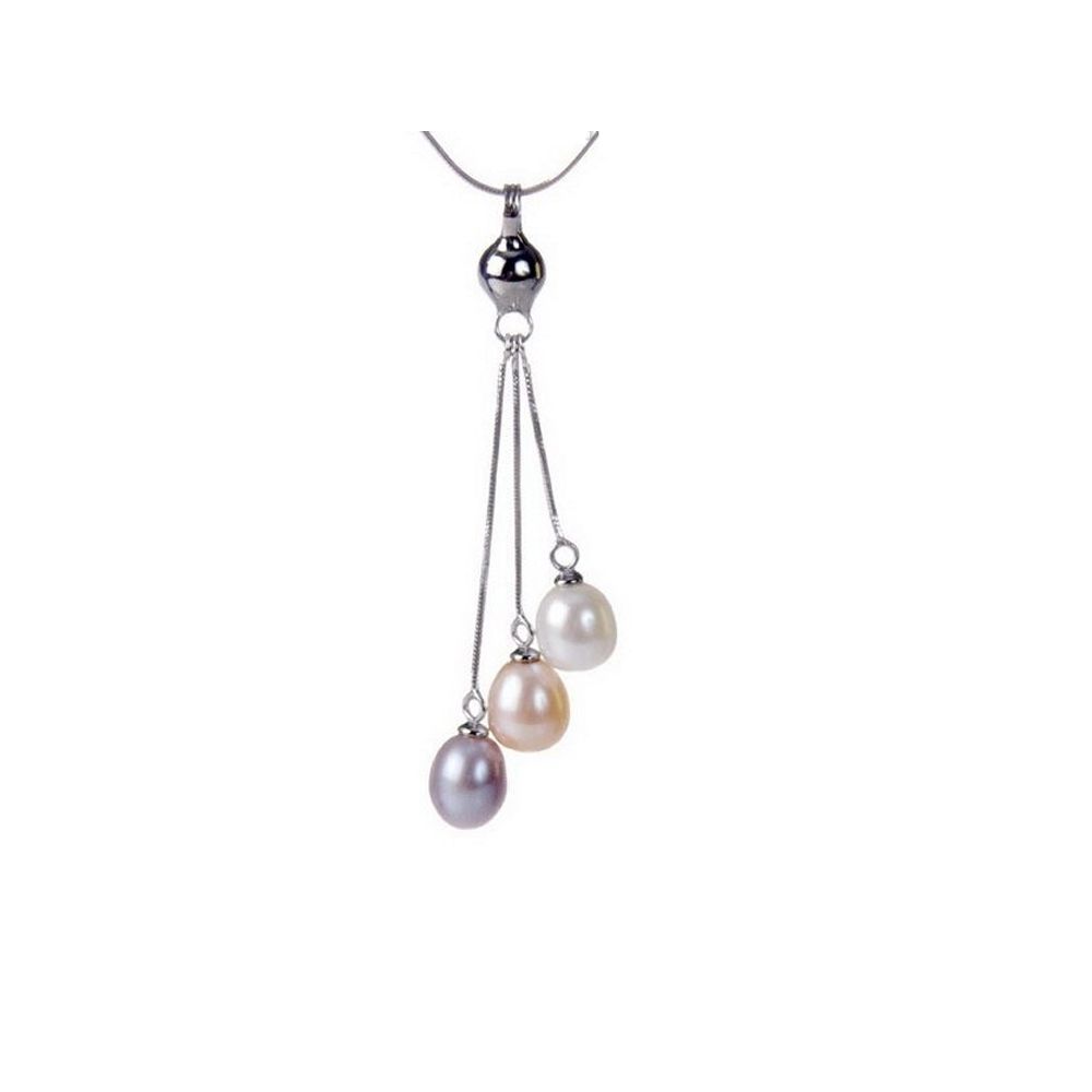 Multicolor Freshwater Pearl Pendent and Silver Clasp Superb pendant with great finesse! Composed of 3 freshwater pearl cultivation of lavender, white and peach on a mount 925. Description: Pearl Type: Freshwater Culture Color: Multicolor Diameter: 7-8 mm Round shape Grade: Very High Mount: 925 Length: 4.3 cm Chain 40 cm included.
