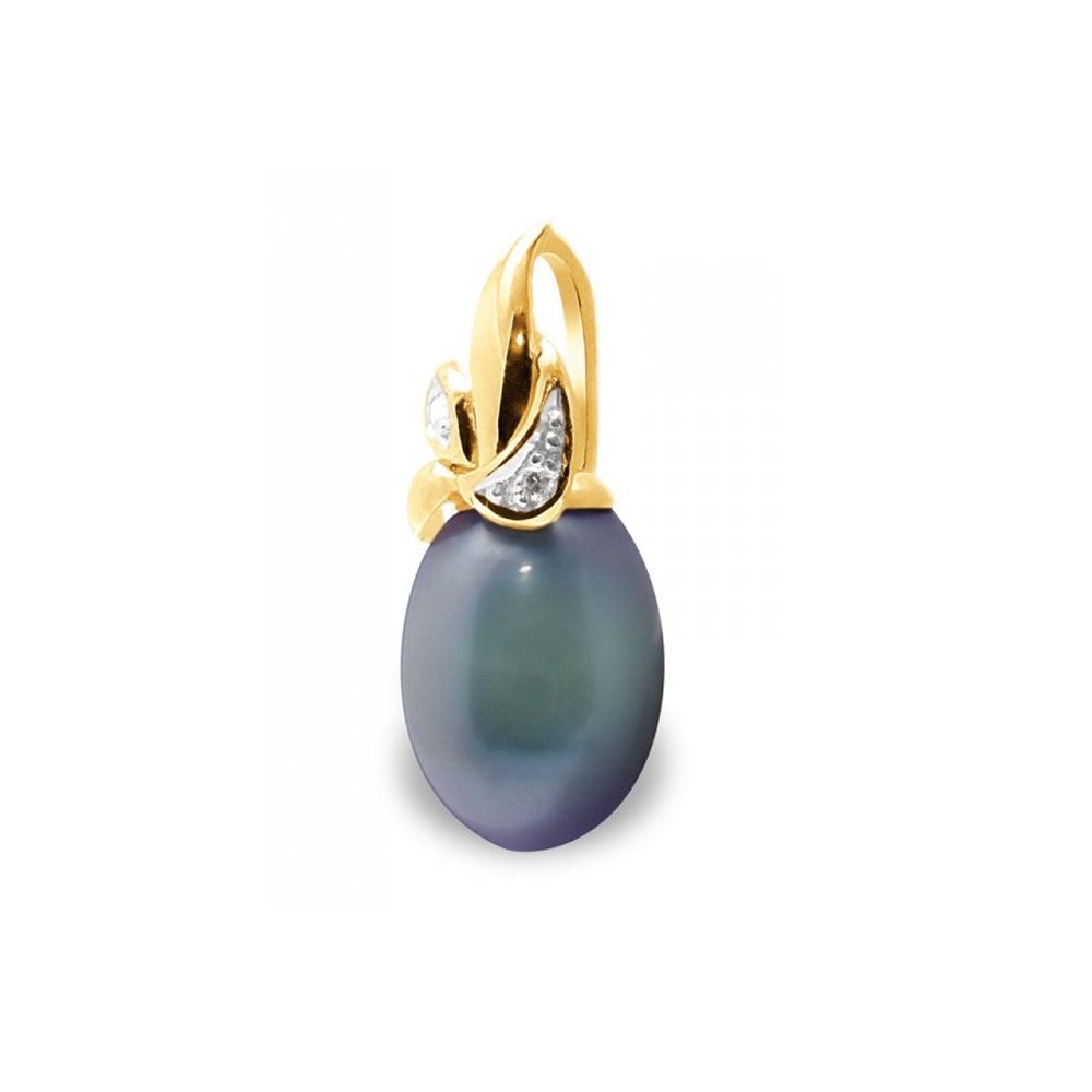 Black Freshwater Pearl, Diamonds Pendant and Yellow Gold 375/1000 Made in France A classic, this pendant is made of Black pearl freshwater of 9 mm. The mounting is made with Diamonds of 0.02 cts. Delivered with chain in yellow gold plated. Form : Pear Pearl size: 9 mm Material: Yellow gold 375/1000 Weight of gold: 1 gr Weight of Diamonds : 0.02 cts