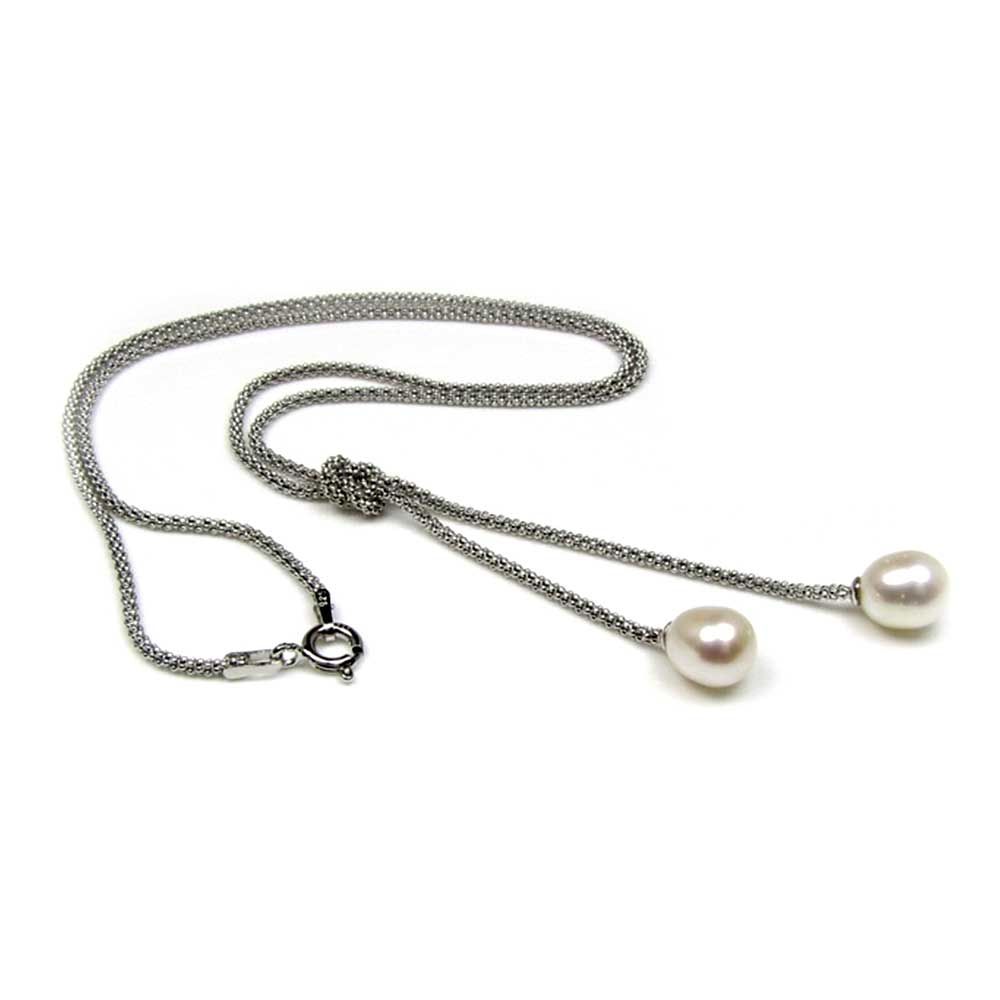 925/1000 Necklace and Tear drop pearls Pearl features: Pearl size: 7 to 8 mm Shape: Tear drop Color: White Luster: high Pearl type: freshwater cultured Necklace features: Length: 41 cm Frame: silver 925/1000 Spring ring clasp