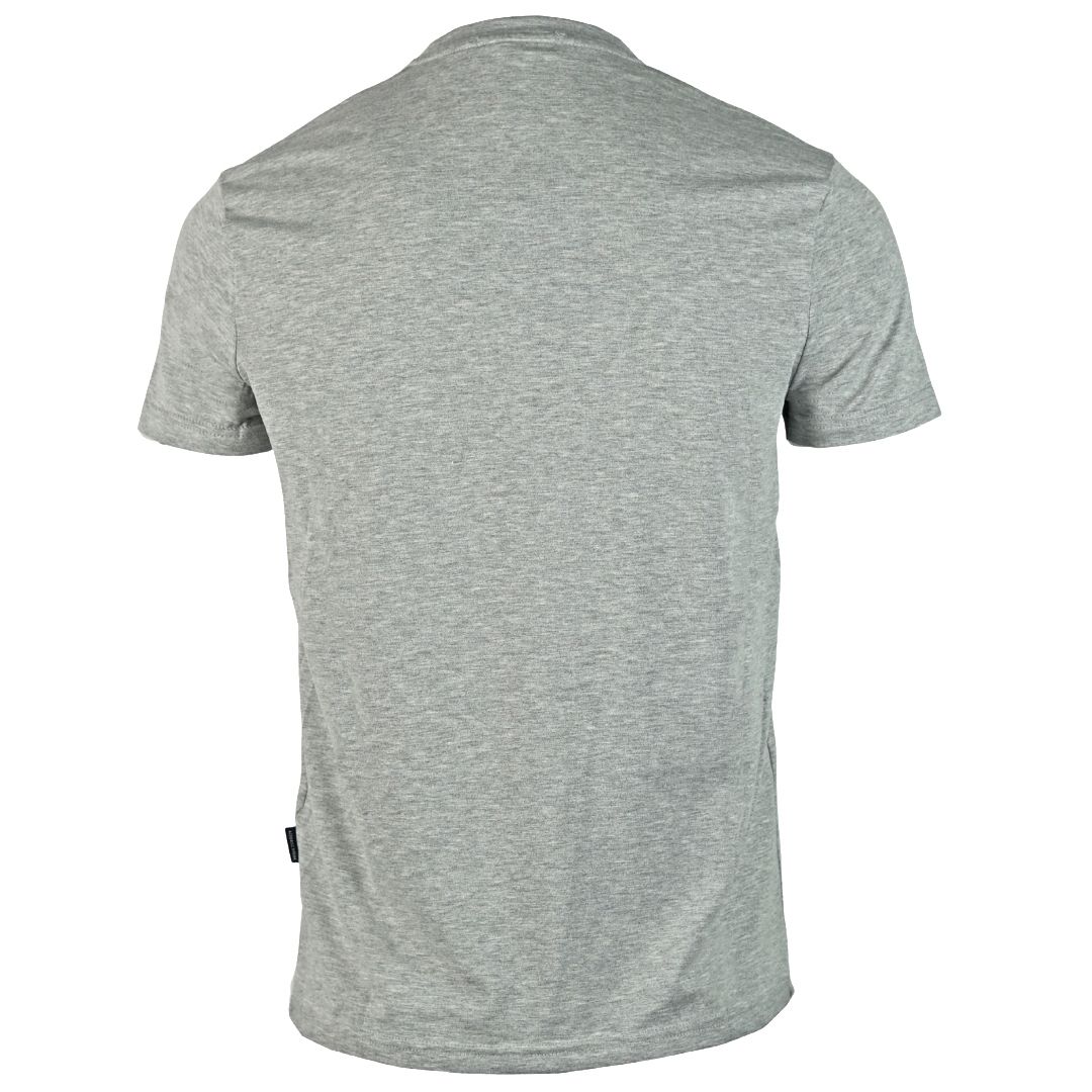 Aquascutum Shoulder Stripe Grey T-Shirt. Aquascutum Shoulder Stripe Black T-Shirt. Crew Neck, Short Sleeves. Stretch Fit 95% Cotton 5% Elastane. Regular Fit, Fits True To Size. Made In Italy, QMT017M0 08