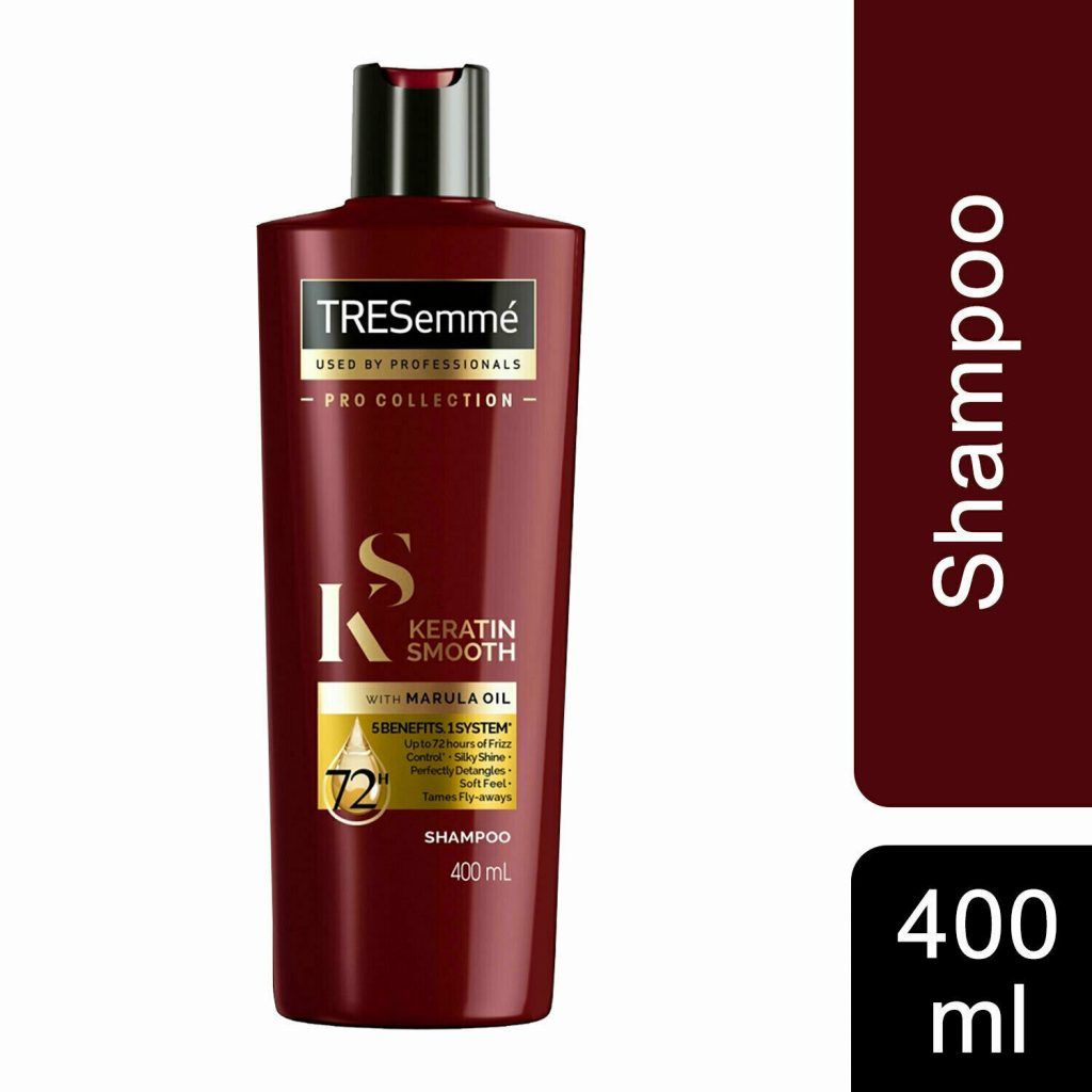 Tresemme Keratin Smooth Shampoo & Conditioner, 400ml & Keratin Smooth Deep Smoothing Hair Mask, 300ml

Say hello to Keratin Smooth, as seen backstage at some of this season’s runway shows. TRESemmé Keratin Smooth, with Keratin and Marula oil from Africa, gives you up to 72 hours of frizz control* and 5 smoothing benefits in 1 system** - Keratin Smooth shampoo and conditioner - for hair that’s silky smooth but still full of natural movement. Anti-frizz, visible hair repair, detangles knots, boosts shine, adds softness and tames flyaways.

Want to control unmanageable locks? Looking for the perfect product to smooth and tame your frizz? Step up TRESemmé Keratin Smooth Deep Smoothing Hair Mask. TRESemmé Keratin Smooth mask brings frizz calming innovation to the fore to give you 72 hours of frizz control. Infused with Keratin and Marula Oil from Africa, TRESemme Keratin Smooth gives you 5 smoothing benefits in 1 system, for hair that’s silky smooth but still full of natural movement. The system fights frizz, detangles knots, boosts shine, adds softness and tames flyaways.

Features : 

    TRESemmé Keratin Smooth hair shampoo helps to control frizzy hair without leaving hair looking dull
    TRESemmé Keratin Smooth System helps you to achieve silky smooth hair that's still full of natural movement System of Keratin Smooth Shampoo and Conditioner
    Formulated with Keratin and Marula oil; you can enjoy up to 72 hours of frizz control System of Keratin Smooth Shampoo and Conditioner vs non-conditioning shampoo
    Frizz control shampoo, detangle knots, boost shine, add softness and tame flyaways
    Enjoy a smooth look and feel that moves as you do
    Follow up with TRESemmé Keratin Smooth Conditioner to smooth every strand.


How to use: 

Shampoo and Conditioner:

    Apply a generous dose of TRESemmé Keratin Shampoo to wet hair. 
    Gently massage the scalp and roots with fingertips to work into a lather. 
    Once you’ve worked up a good lather, rinse well. 
    Follow up with the Keratin Smooth Conditioner to fight frizz and smooth every strand. 
    Then prep hair for styling with the Keratin Smooth Heat Protect Spray and finish with the Keratin Smooth Shine Oil to give your look professional-quality polish.

Hair mask:

    Always start your style with TRESemmé Keratin Smooth Shampoo and Keratin Smooth Conditioner.
    Apply a generous amount, distributing evenly from the middle to the ends. 
    Work anything that's left through the roots. 
    Run a wide-tooth comb or your fingers through to smooth and detangle.
    Leave on for 3-5 minutes and rinse thoroughly. 
    Use as a weekly indulgence or as often as needed.


Stylist Tip: For extra shine, follow with Keratin Smooth Heat Protection Shine Spray.


Caution : use only as directed. Avoid contact with eyes. If eye contact occurs wash out immediately with warm water. If irritation occurs discontinue use. As we are always looking to improve our products, our formulations change from time to time, so please always check the product packaging before use.