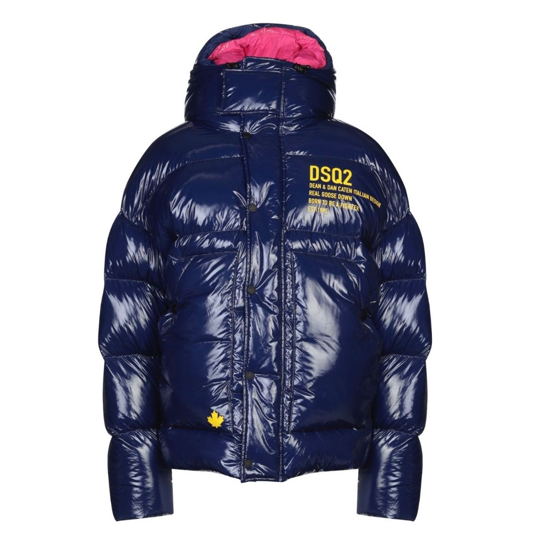 Dsquared2 Goose Down Blue Jacket. D2 S71AN0097 S52326 478 Goose Down Jacket. Zip Closure With Snap Button Cover Closure. 80% Goose Down, 20% Goose Feather Jacket Filling. Branded Maple Leaf Badge and Print On The Chest. Techno Fabric, Pink Attached Inner Vest, Multipocket