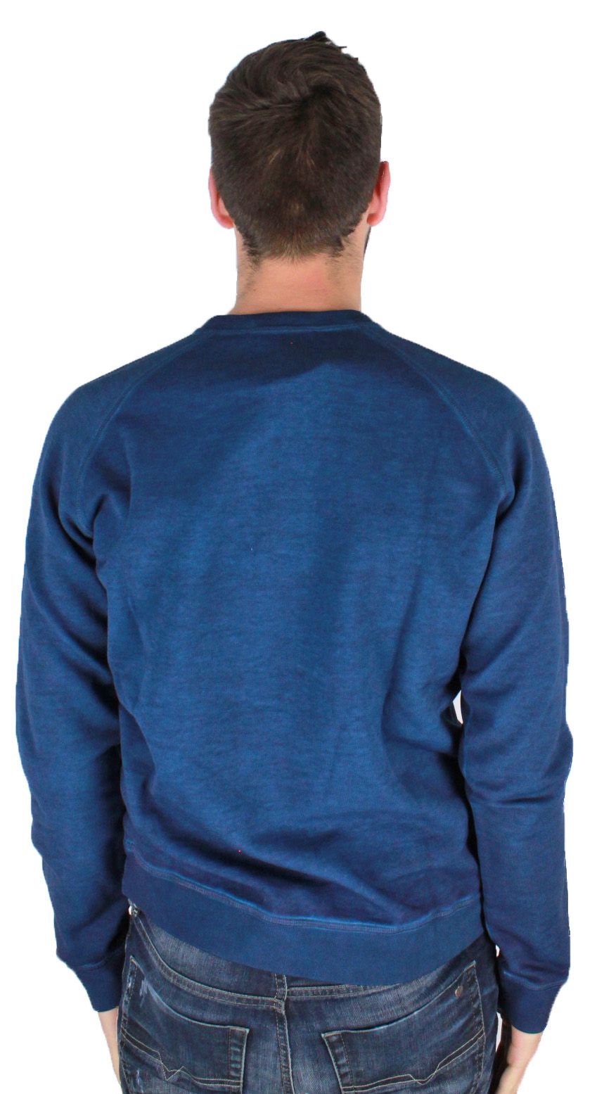 DSquared2 S74GU0139 505 Jumper. DSquared2 Blue Jumper. 100% Cotton. Made in Italy. DSquared2 Branding on Front of Jumper. RRP �245