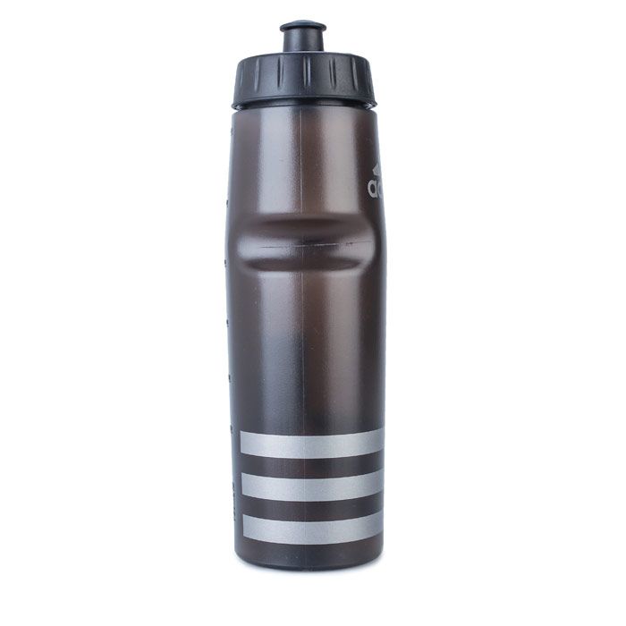 adidas Performance Bottle  Black.  <BR><BR>- Volume; 750ml. <BR>- BPA-free squeeze water bottle.<BR>- TPU mouth piece.<BR>- Wide opening and screw cap.<BR>- Dishwasher safe.<BR>- 100% polyethylene injection molded.<BR>- Ref: S96920