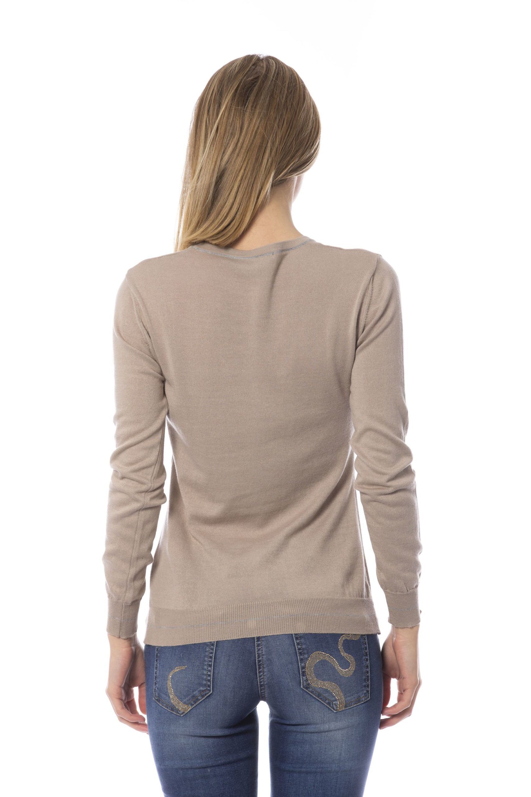 <p>V-neck Sweater. Short Sleeve. Plaque With Logo Roberto Cavalli</p>