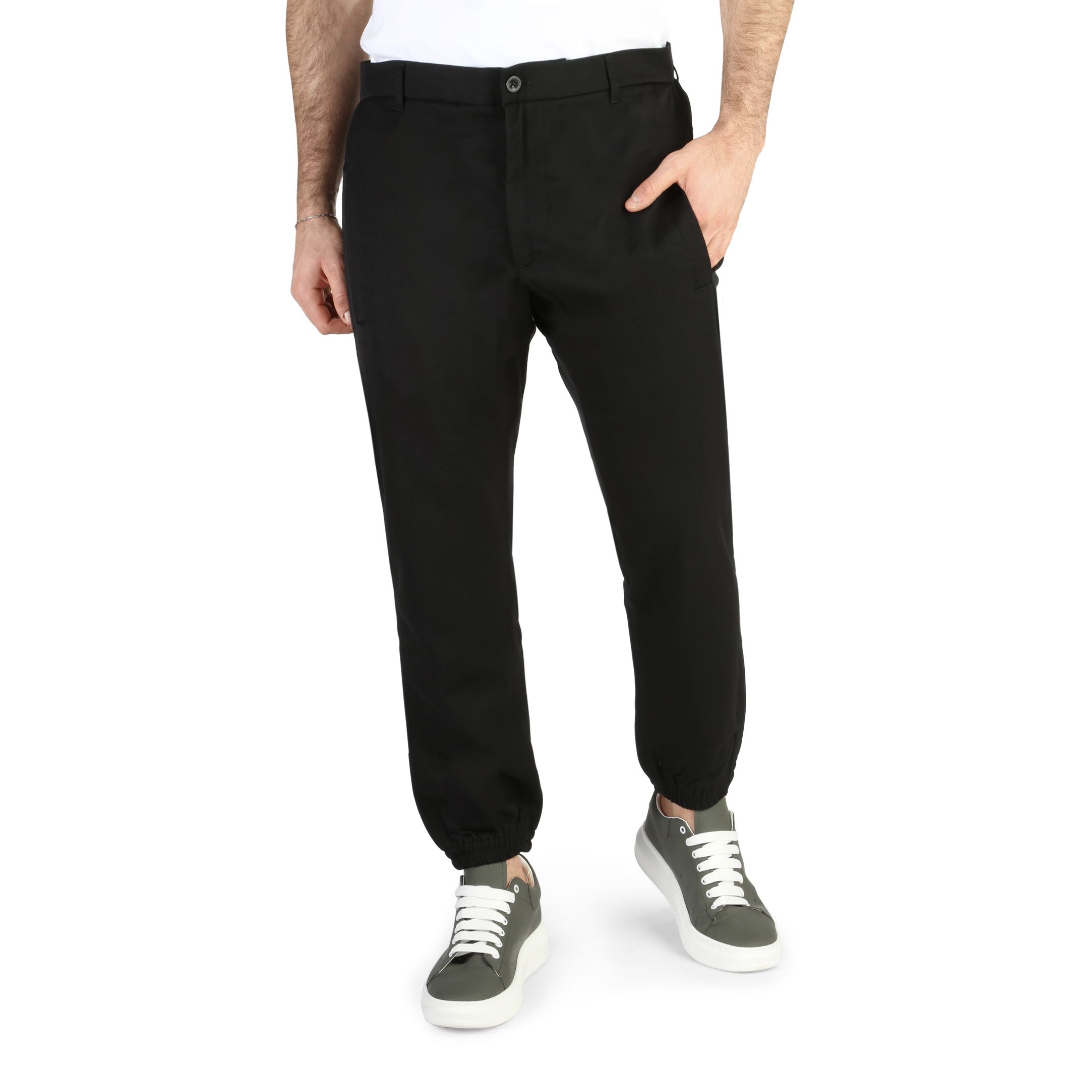 Gender: Man <br> Type: Trousers <br> Fastening: buttons, zip <br> Pockets: 4 <br> Material: polyester 65%, viscose 35% <br> Pattern: solid colour <br> Washing: wash at 30° C <br> Model height, cm: 184 <br> Model wears a size: L <br> Details: visible logo