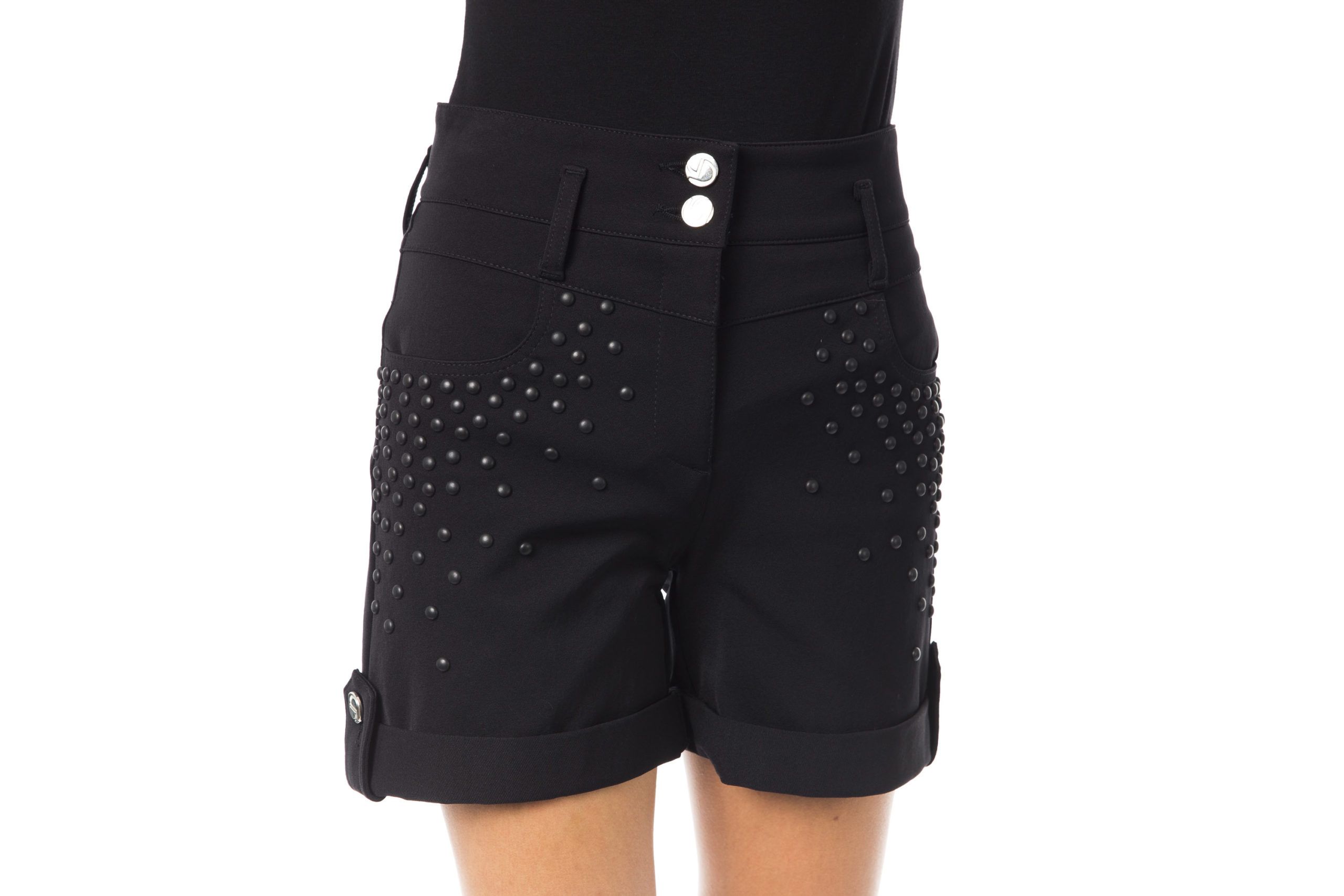 <p>Short With Applications. Pockets. Closure With 2 Buttons</p>