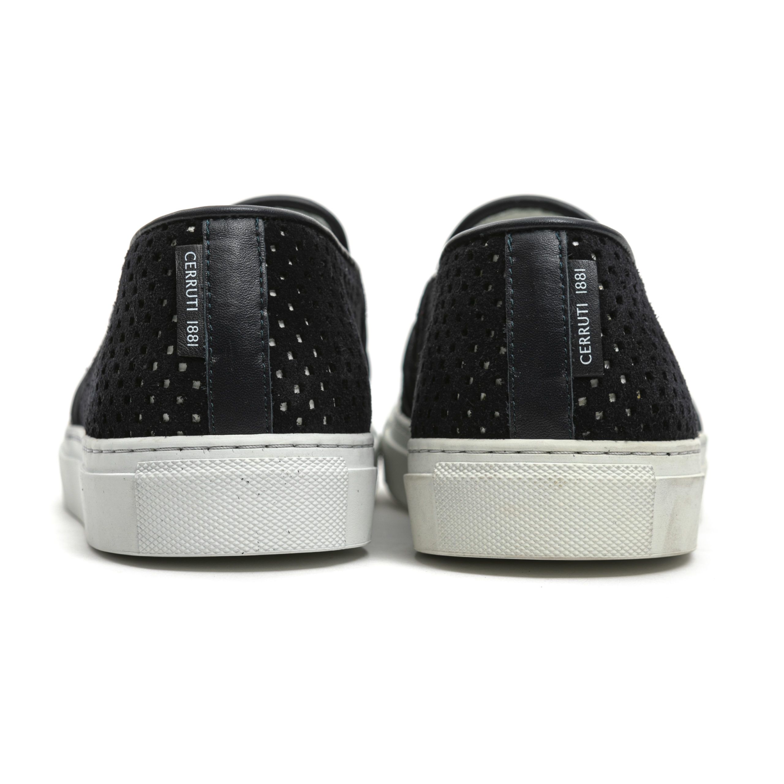 <p>Slip-on Shoes. Perforated Suede And Leather Edges. Rubber Sole</p>