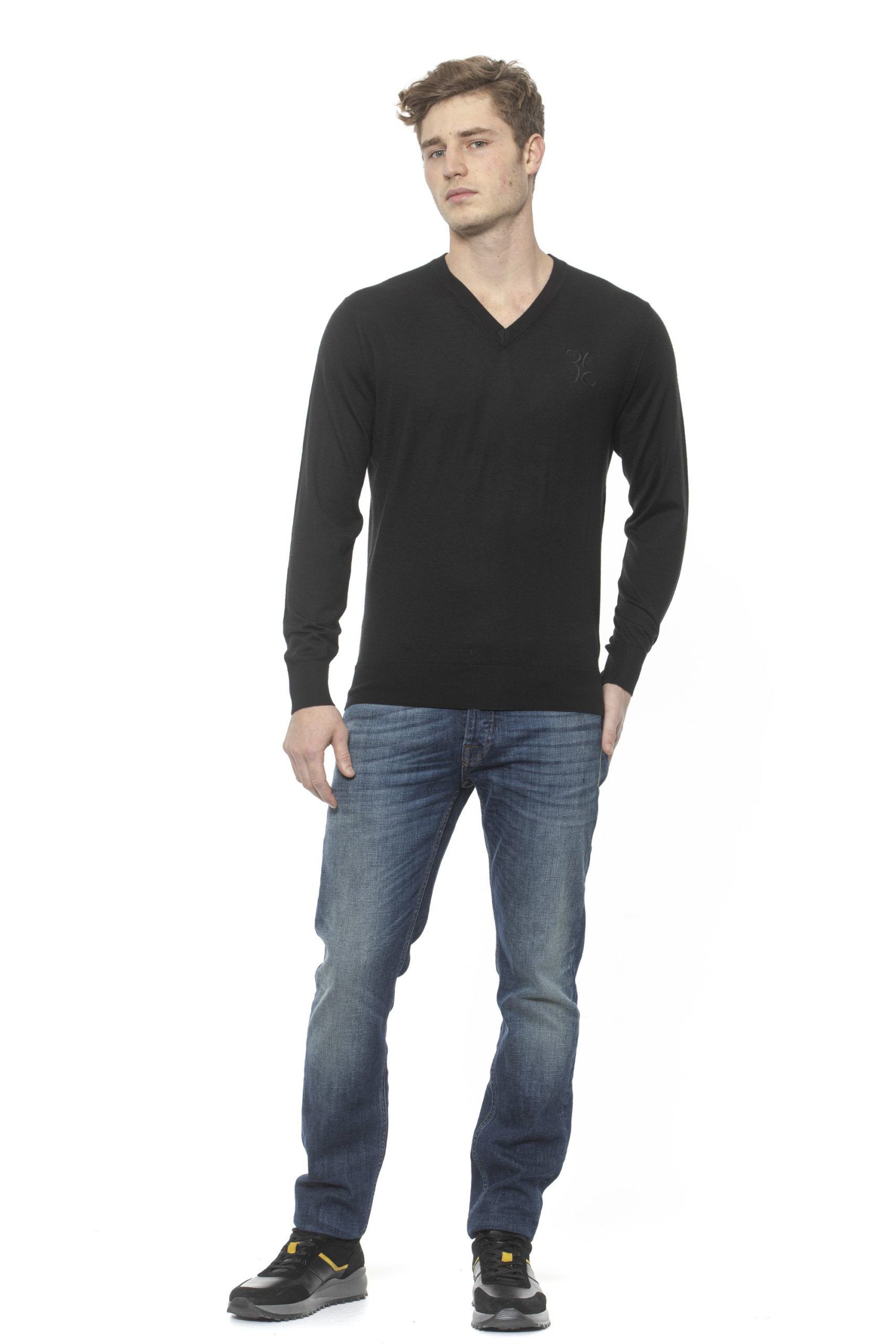 <p>Men’s Cashmere V-neck Sweater. Logo Embroidered On The Chest.</p>