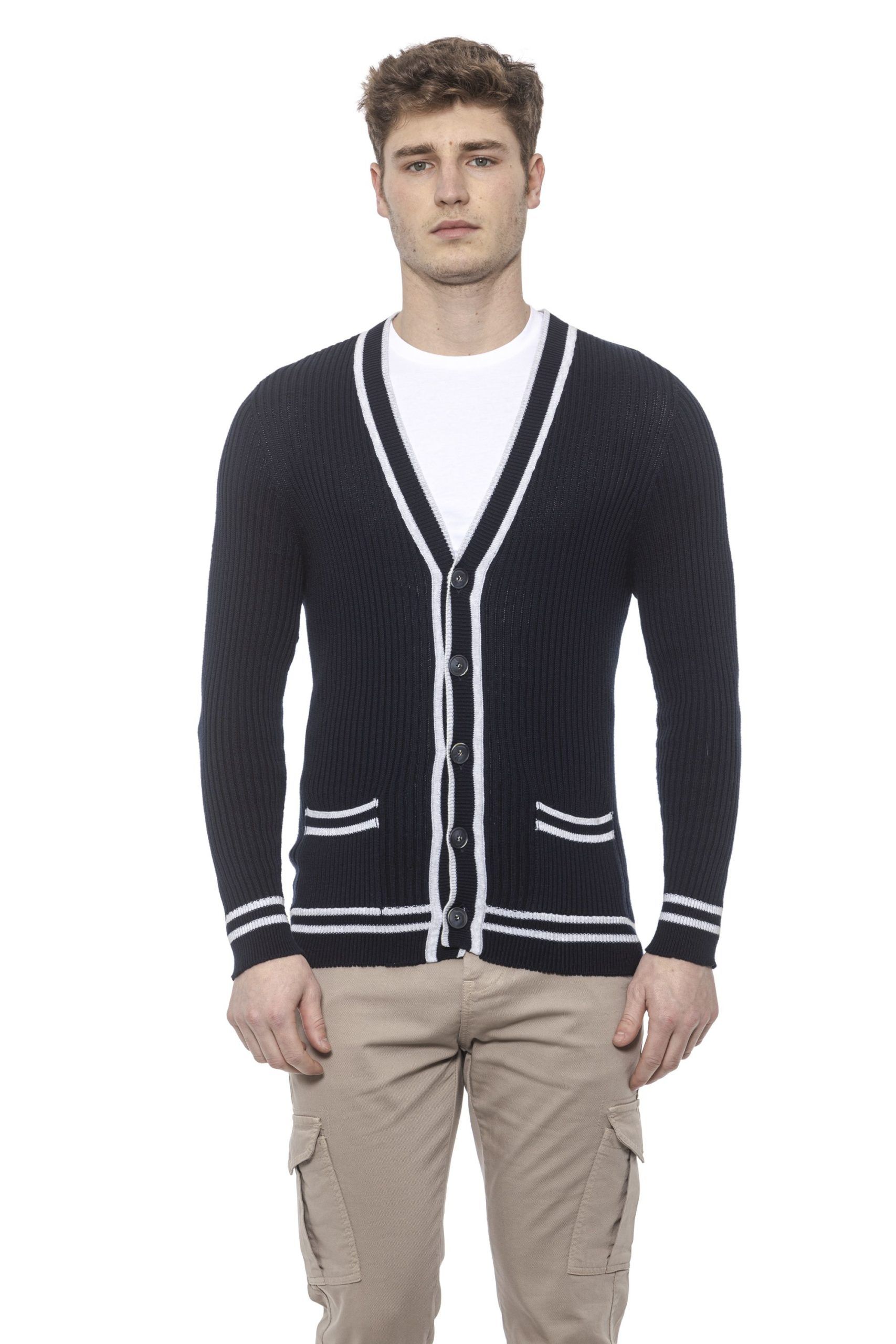 <p>Men’s Cardigan With Buttons And Contrasting Edge.</p>