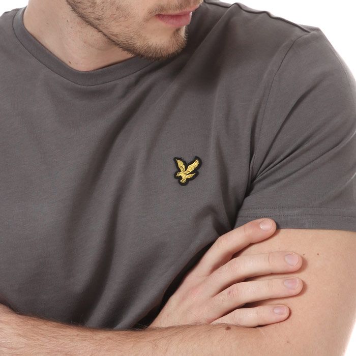 lyle and scott men's t shirt size guide