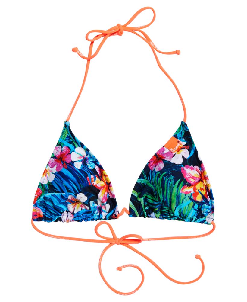 Superdry women’s marbled Hawaiian Triangle bikini top. This floral triangle bikini top is perfect not only for the beach but will be totally acceptable to wear as a base layer on your wild nights out. Featuring a spaghetti strap halter neck and back tie fastenings, this bikini top has soft removable padding and is finished with branding on the straps and a Superdry logo tab. Matching bottoms are available. The night is whatever you want it to be. Superdry Summer 2017 has you covered.Model wears: Small Model height: 5' 10