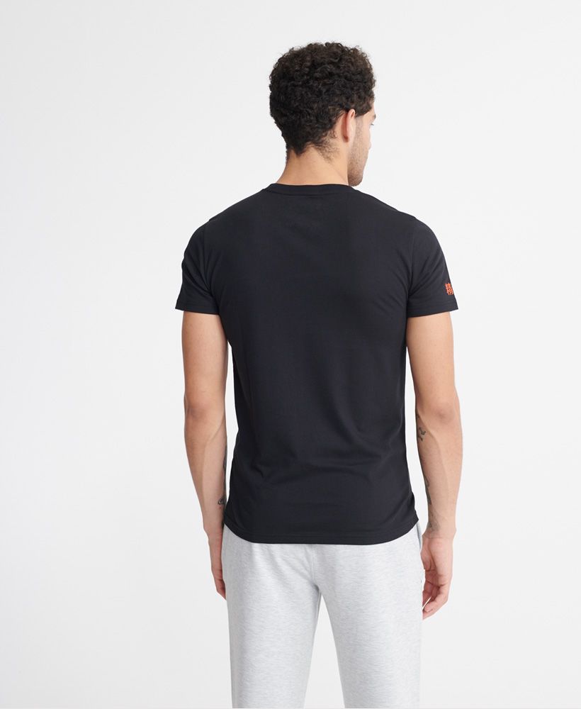 Superdry men's Core Sport graphic T-shirt. This lightweight crew neck tee features short sleeves, and is finished with a large Superdry Sport logo across the front, and Japanese characters on one sleeve.Relaxed: A classic fit. Not too slim, not too tight – no distractions here