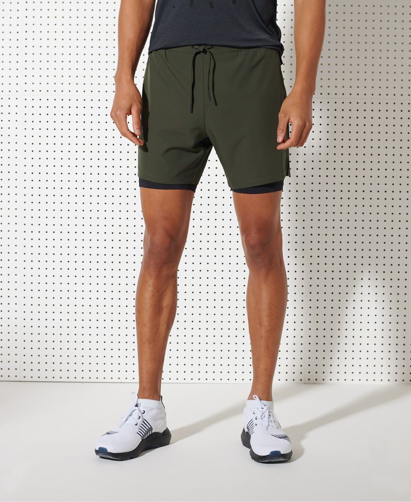 These double layer shorts allow for full muscle support while you train all while keeping comfort in mind.Relaxed: A classic fit. Not too slim, not too tight – no distractions hereDouble layer designDrawstring waistOne zipped back pocketReflective detailingStay dry fabric