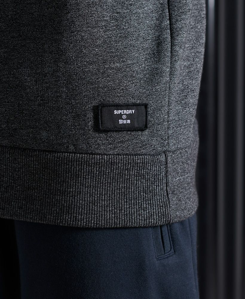 Add some texture to your sweatshirt collection this season with the Mono urban crew Sweatshirt.Slim fit – designed to fit closer to the body for a more tailored lookRibbed crew necklineSoft fleece liningRibbed hem and cuffsTextured Graphics