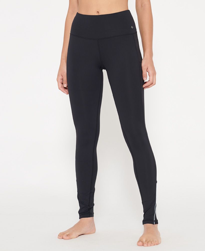 The SD Sport Panelled Mesh Leggings are made from a stretch material that will allow the fabric to move with you, our mesh panelling design also allows you to cool down as you workout.Mesh panellingBack zipped pocketReflective detailingMetal logo badge