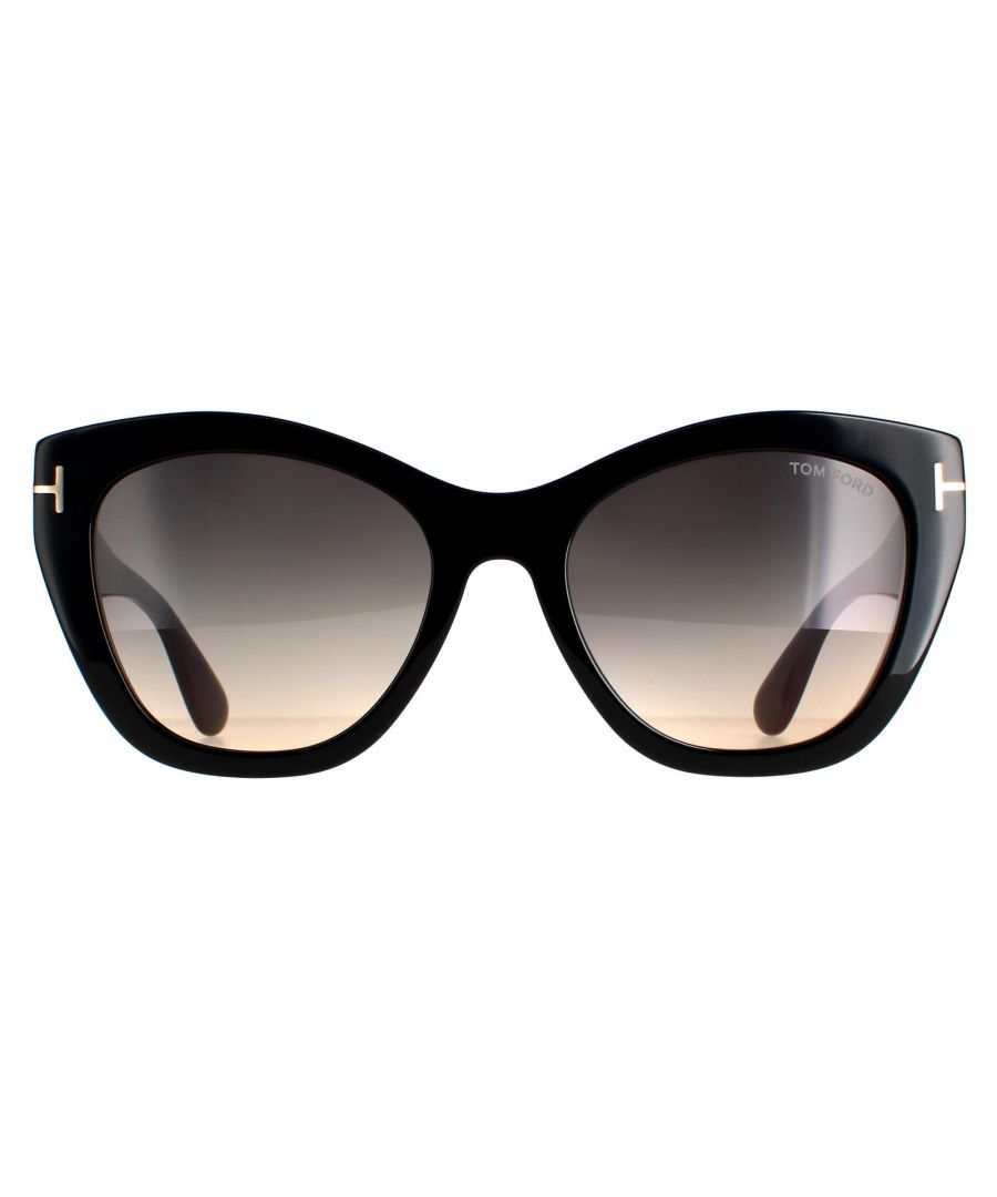 Tom Ford Cat Eye Womens Shiny Black Smoke Grey Gradient FT0940 Cara Sunglasses are a bold style with an elgeant cat eye silhouette with the iconic T metal motif on the chunky acetate frame.