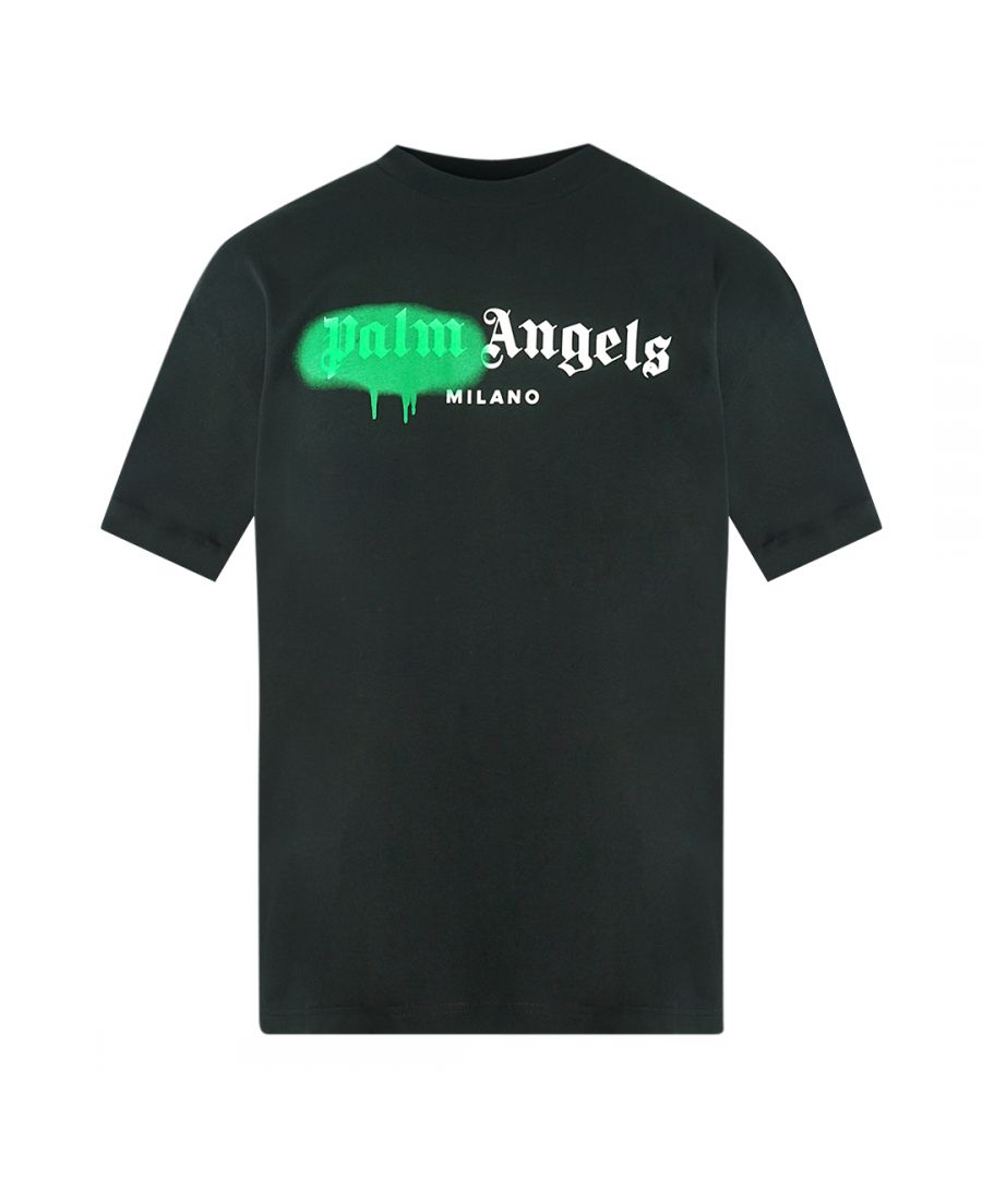 Palm Angels Black Tee. Regular Fit, Fits True To Size. Palm Angels Gothic Logo Print With Green Spray Paint Detail. 100% Cotton. Style Code: PMAA001S204130541055