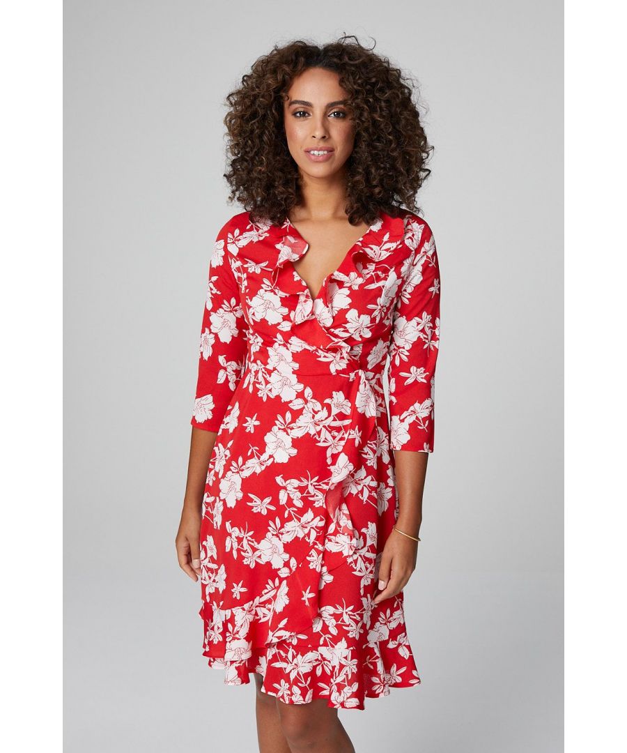 Add a bold floral print to your new season collection with this fit & flare style. With a wrap detail front, a v-neck, 3/4 slim sleeves, frilled detailing and a pephem skirt sitting at the knee. Pair with trainers and a light jacket for an everyday transitional look.