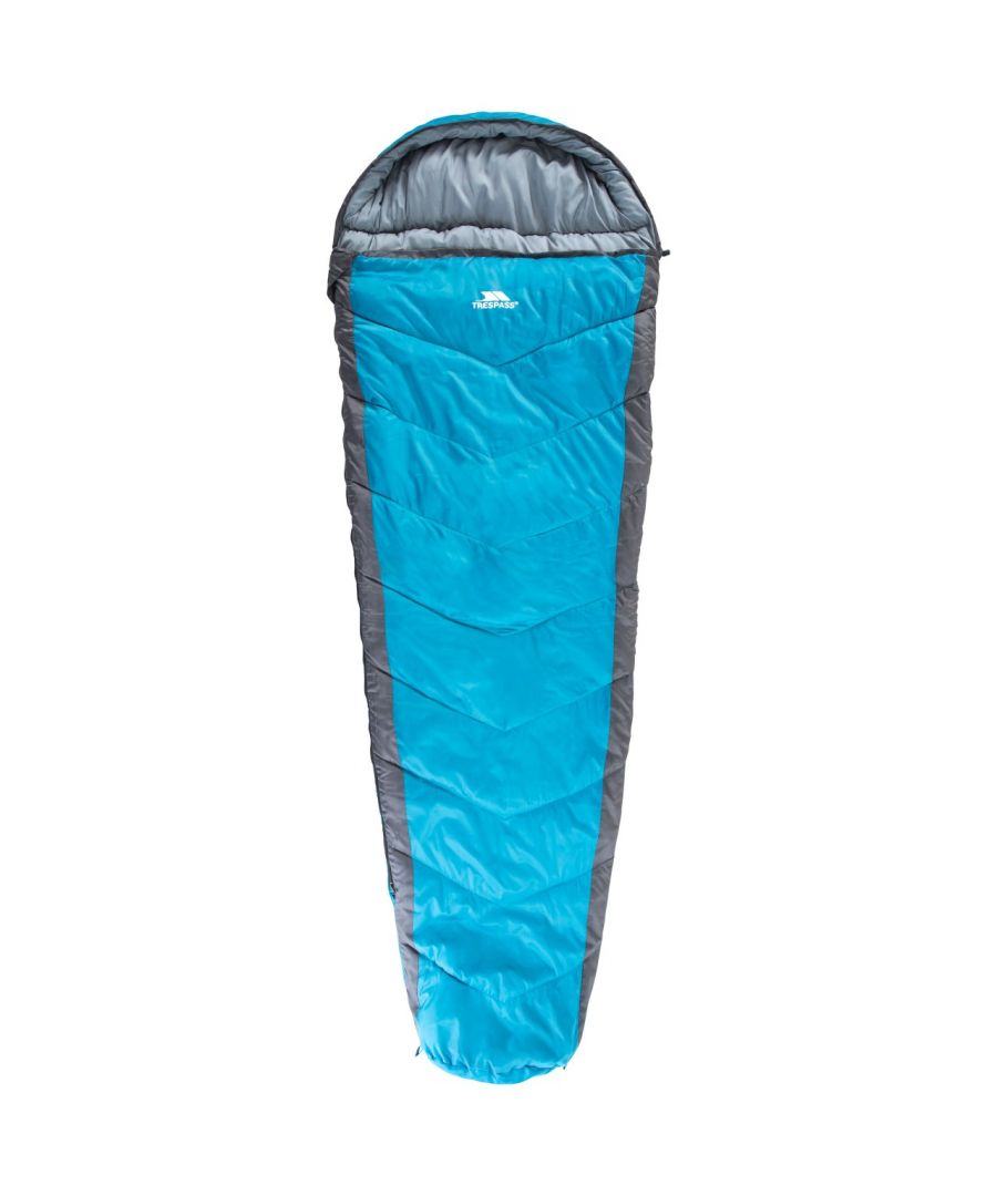 100% polyester. 3 season sleeping bag. Size: 230 x 85 x 55cm. 2 way zipper. Shoulder baffle. Upper limit: +22C, Comfort: +13C, Lower limit: +0C, Extreme: -3C. Shell: Water repellent polyester, Lining: lightweight polycotton, hollowfibre filling.