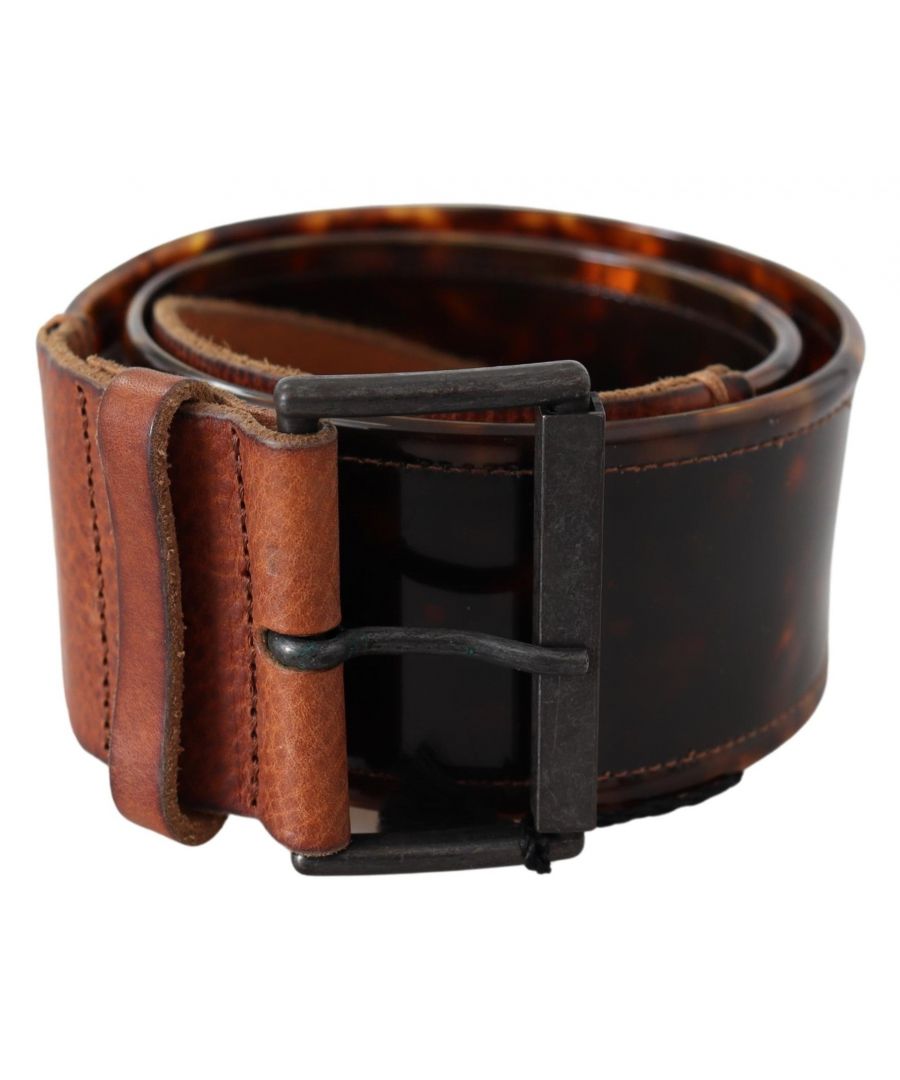 ERMANNO SCERVINO Superbe ceinture ERMANNO SCERVINO, neuve et étiquetée, 100% authentique, en cuir marron foncé, cette ceinture classique est dotée d'une boucle et d'une ferrure de couleur vintage.