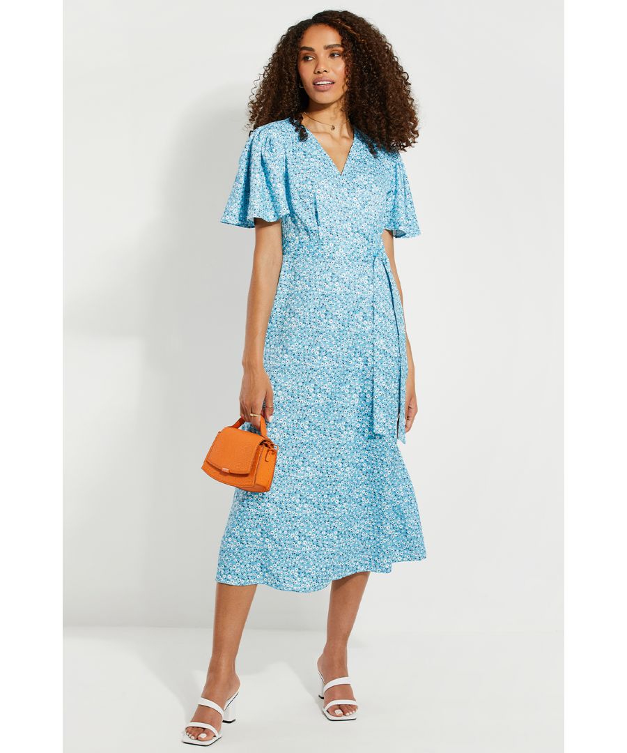 Elevate your wardrobe with this printed satin, midi wrap dress from Threadbare. The dress features a midi length, a tie waist belt, and floaty short sleeves. Team up with trainers for a casual look or heels for evenings out. Other prints are also available.
